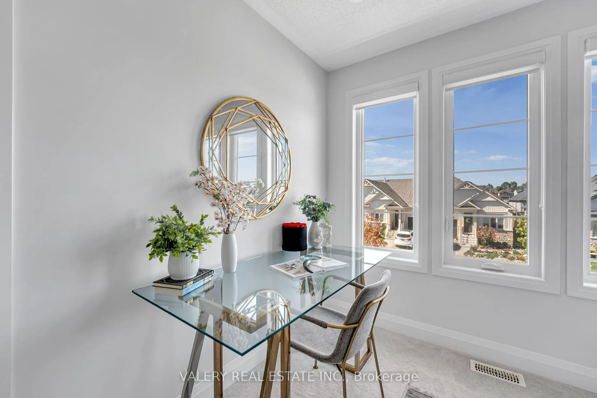 233 Mcfarlane Crescent