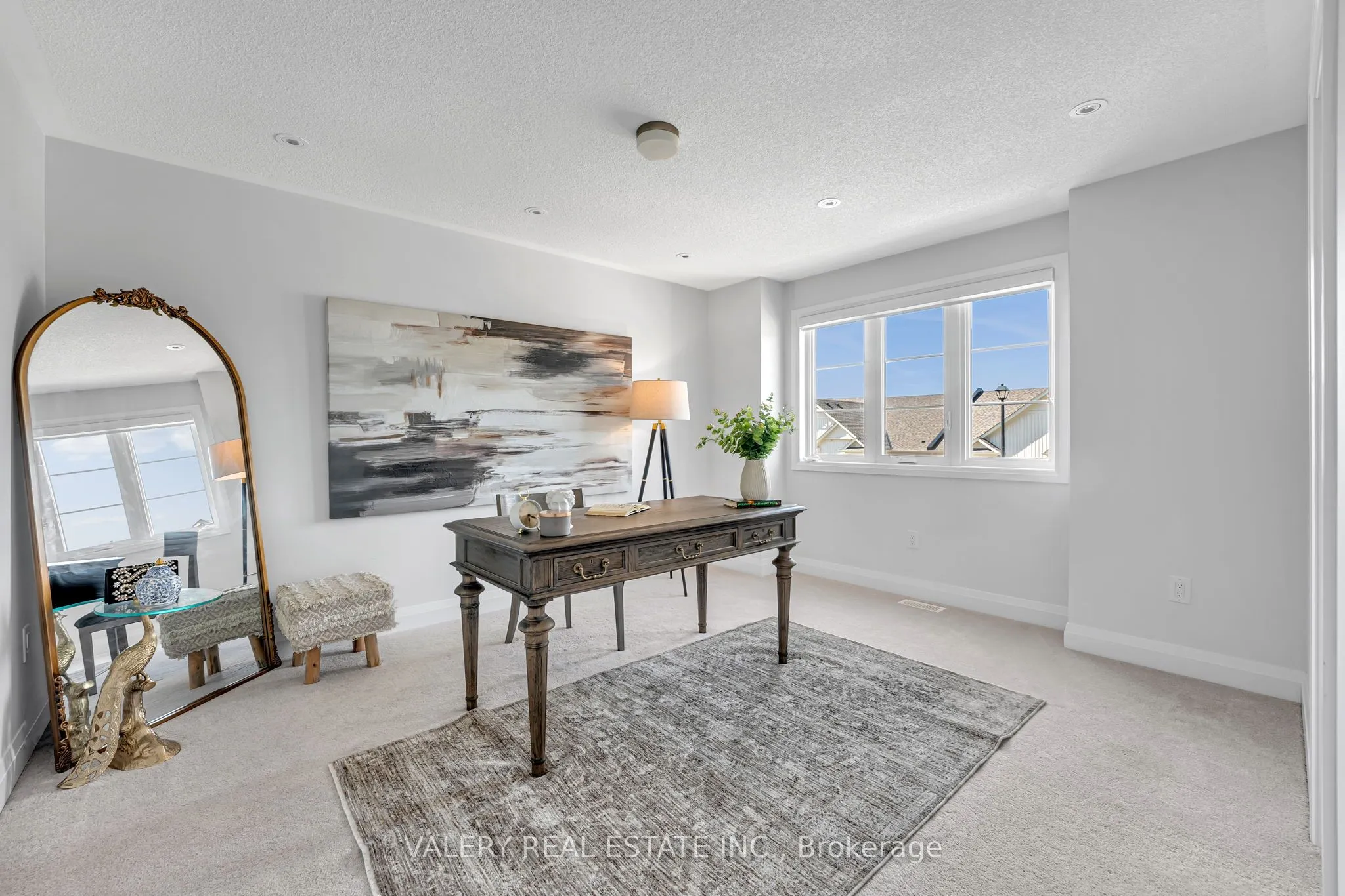 233 Mcfarlane Crescent