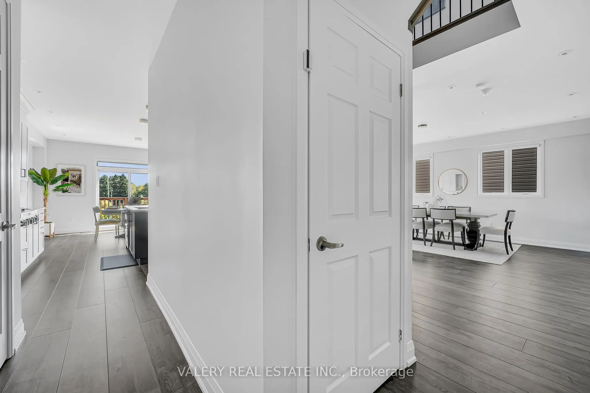 233 Mcfarlane Crescent