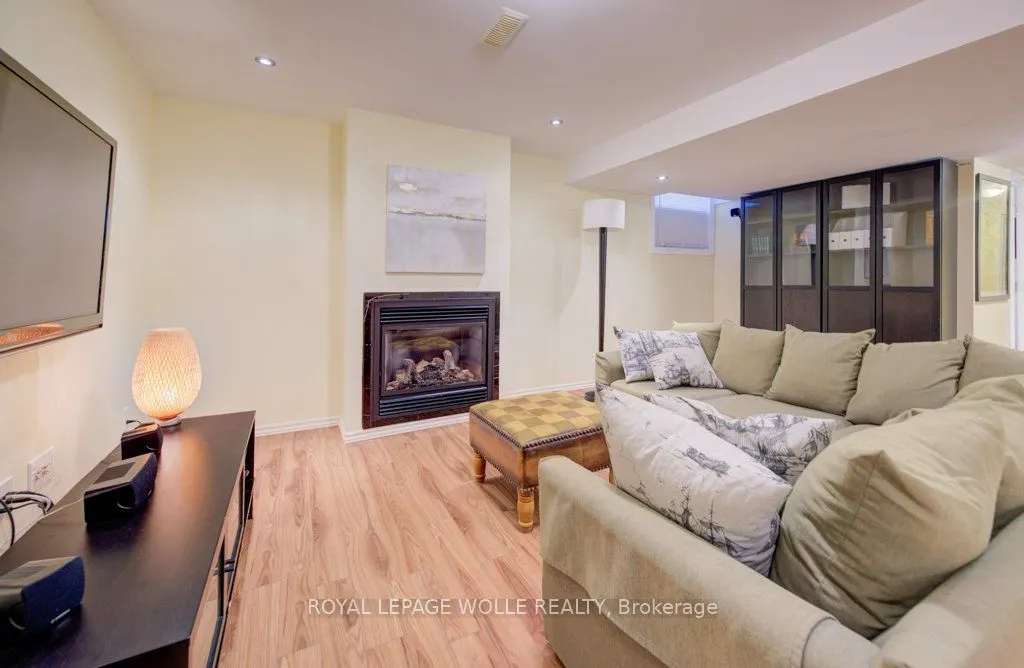 704 Shediac Crescent