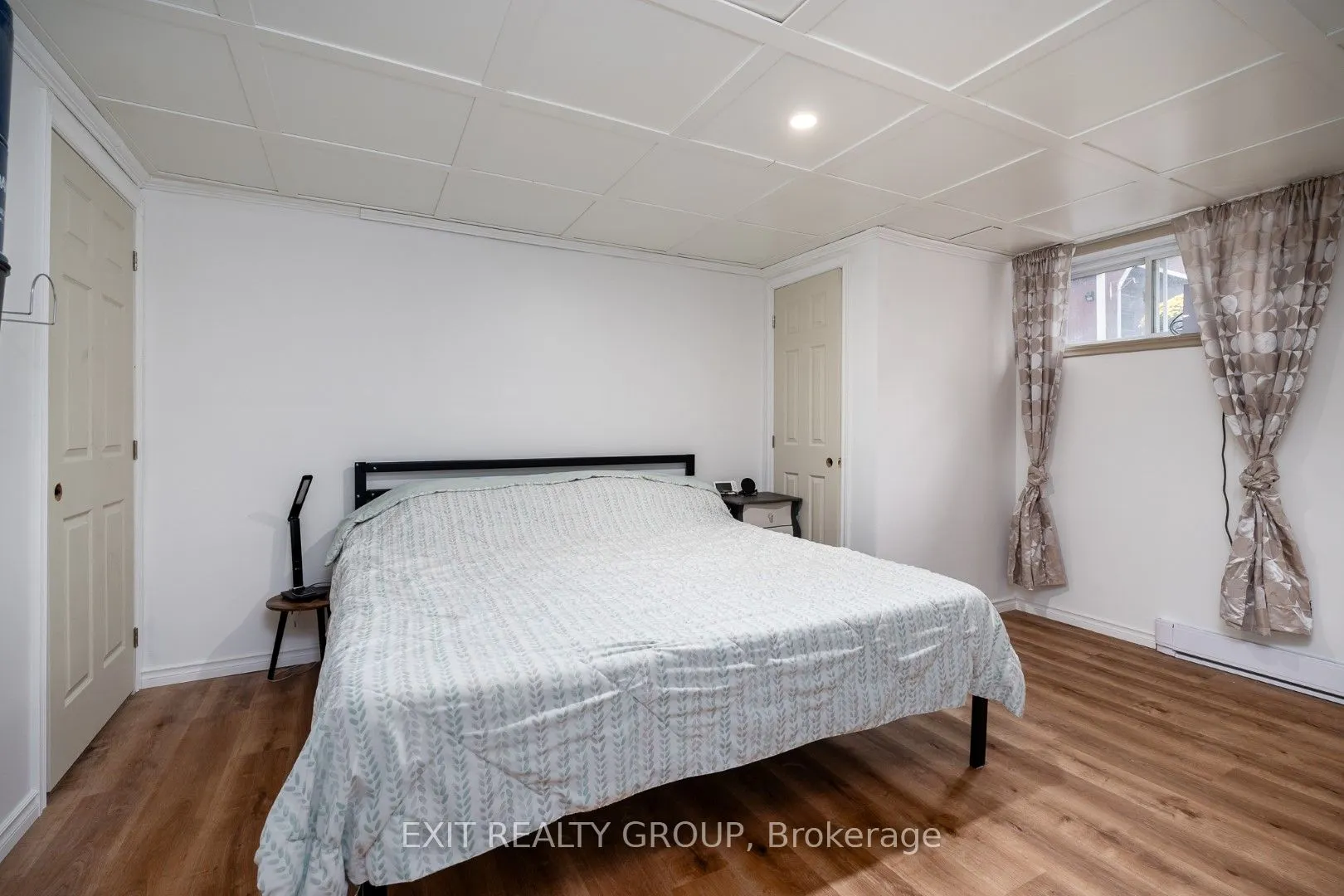 143 Douglas Road