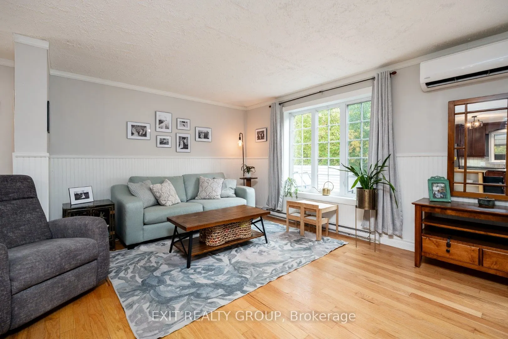143 Douglas Road