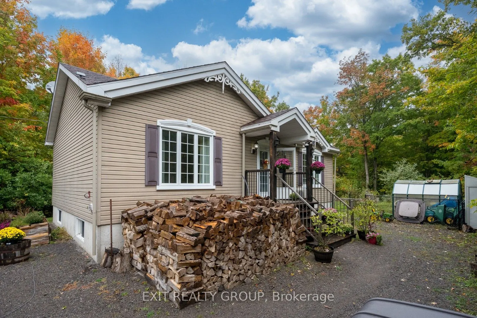 143 Douglas Road