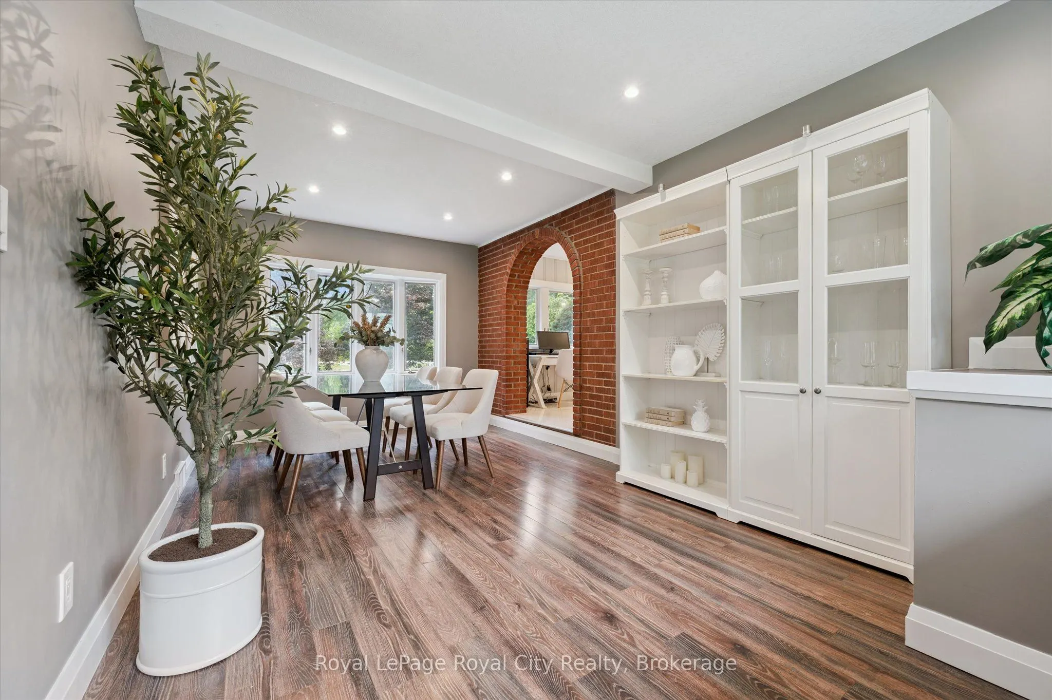 5708 Wellington Rd. 86