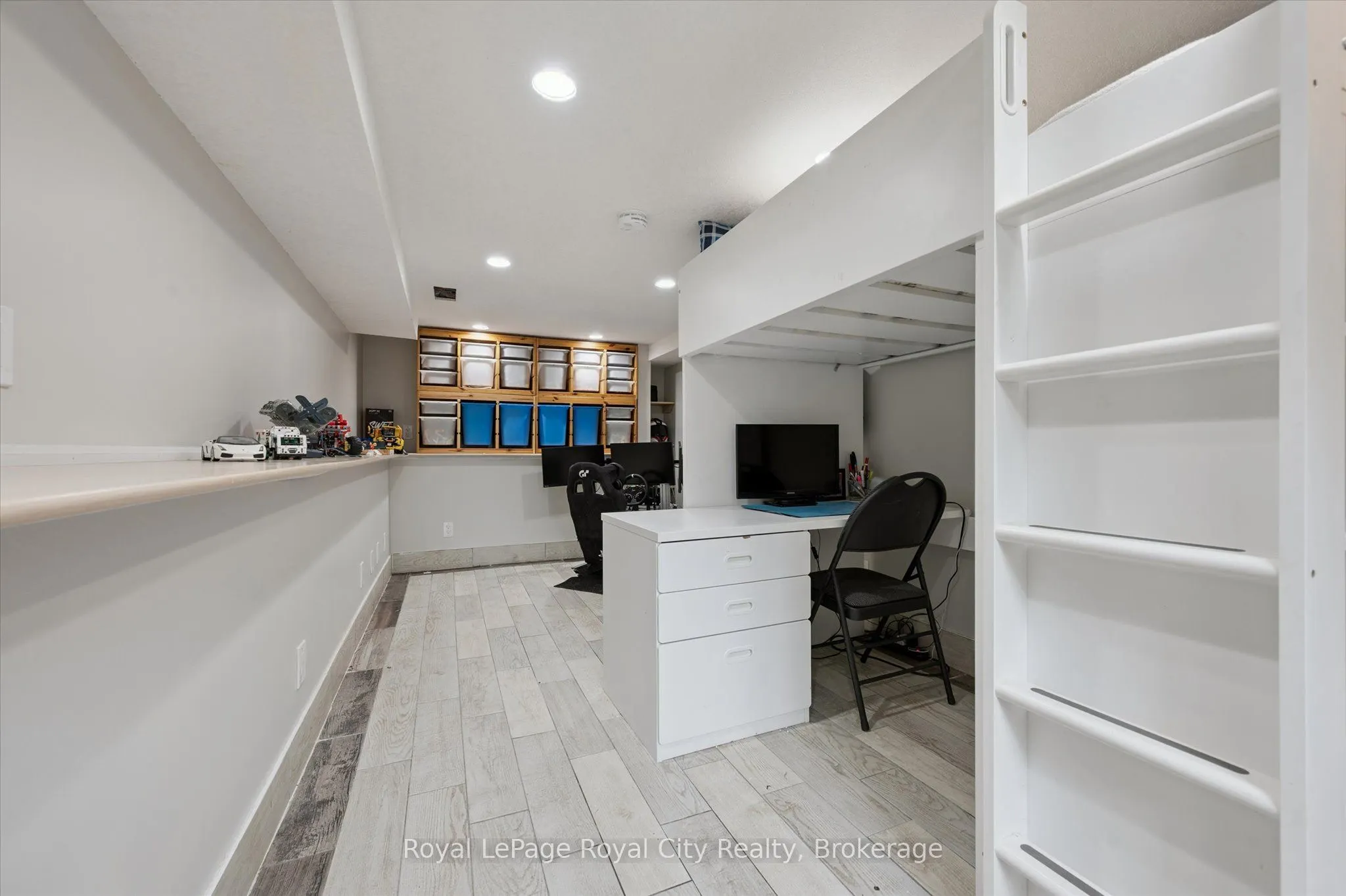 5708 Wellington Rd. 86