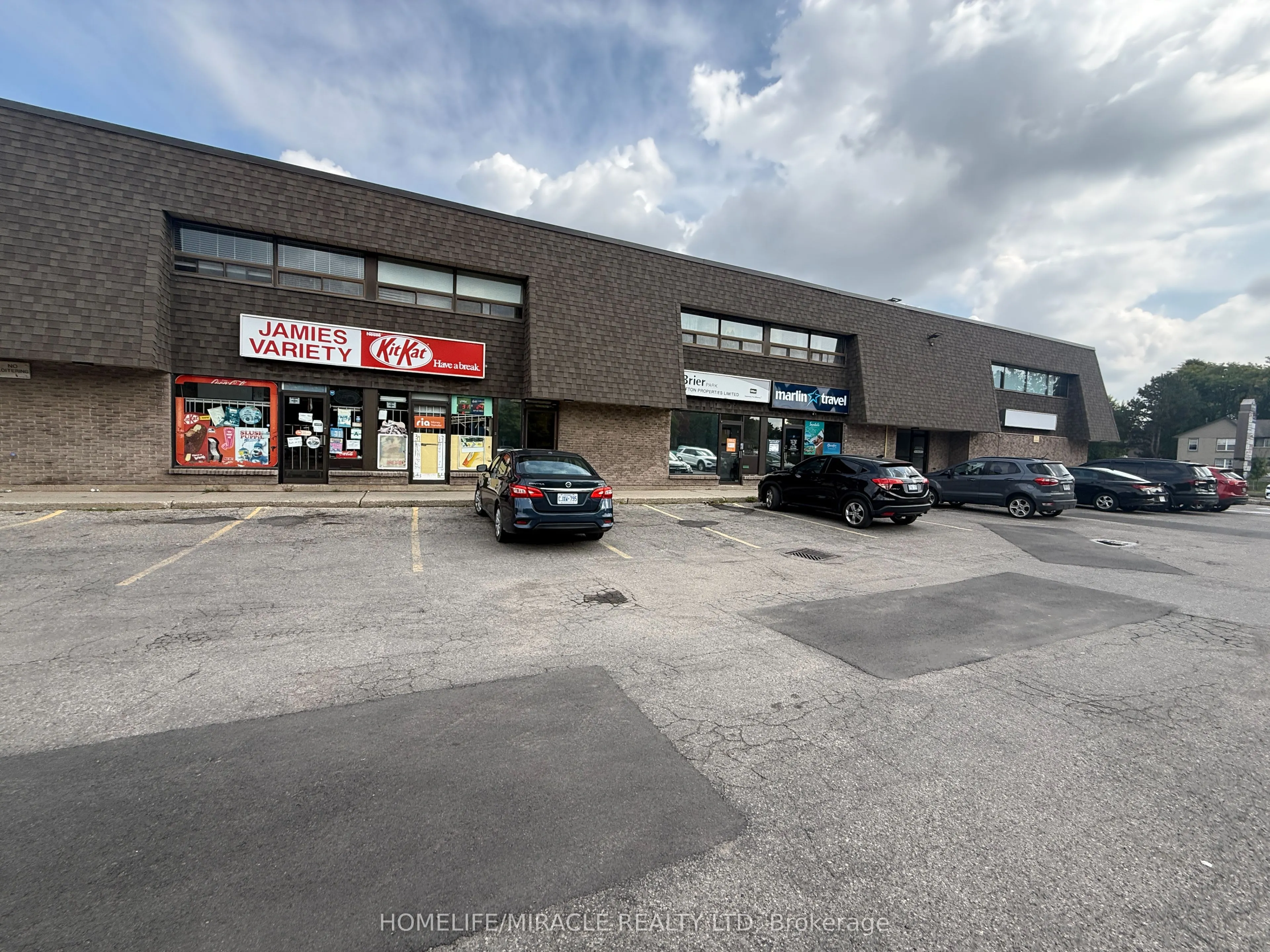 241 Dunsdon Street, #117