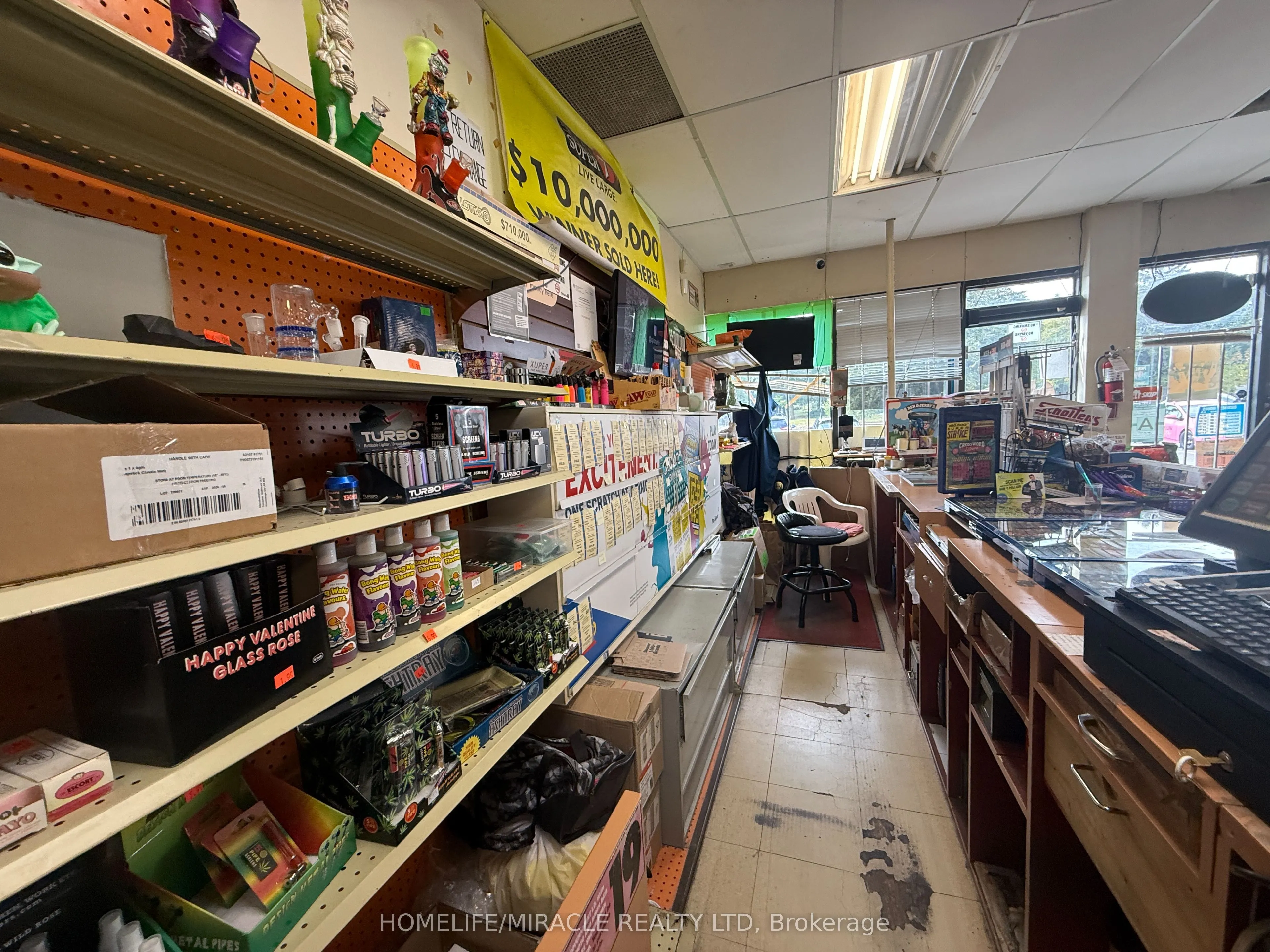 241 Dunsdon Street, #117