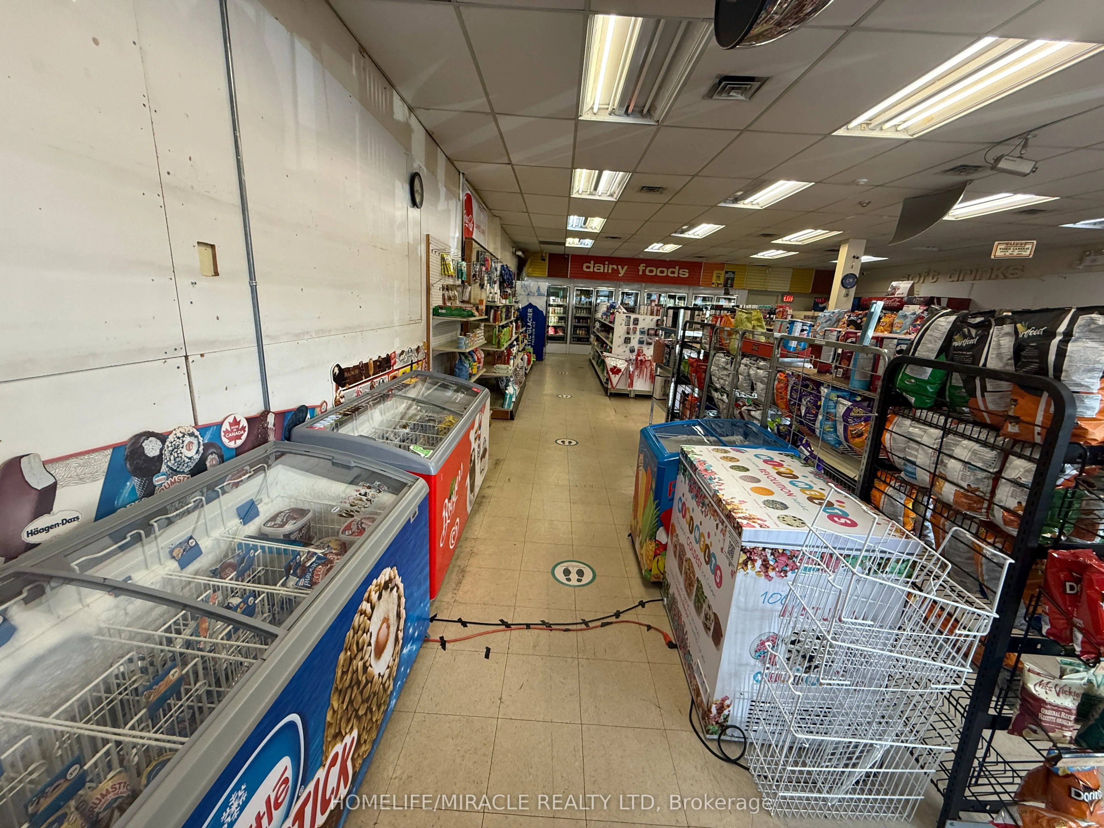 241 Dunsdon Street, #117