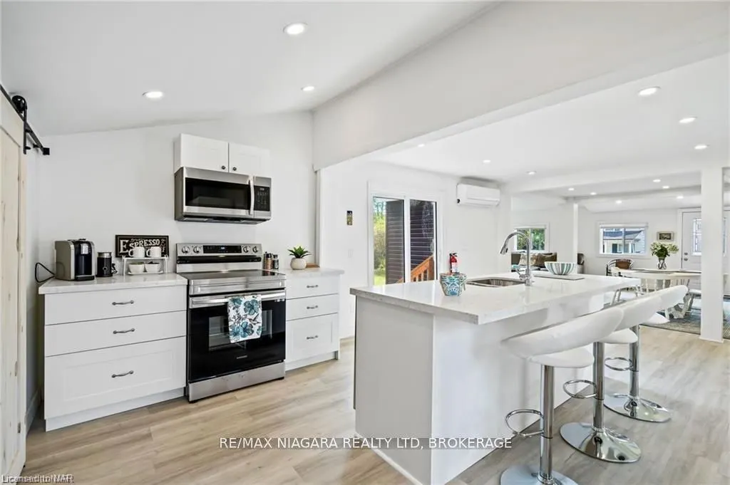 377 Cambridge Road W