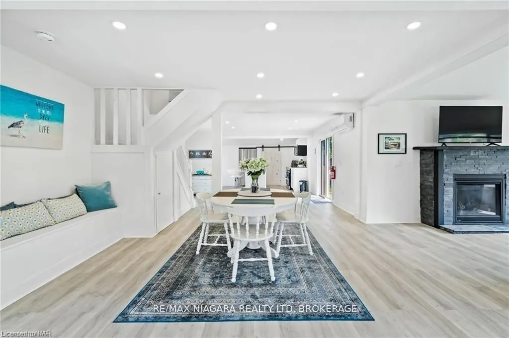 377 Cambridge Road W