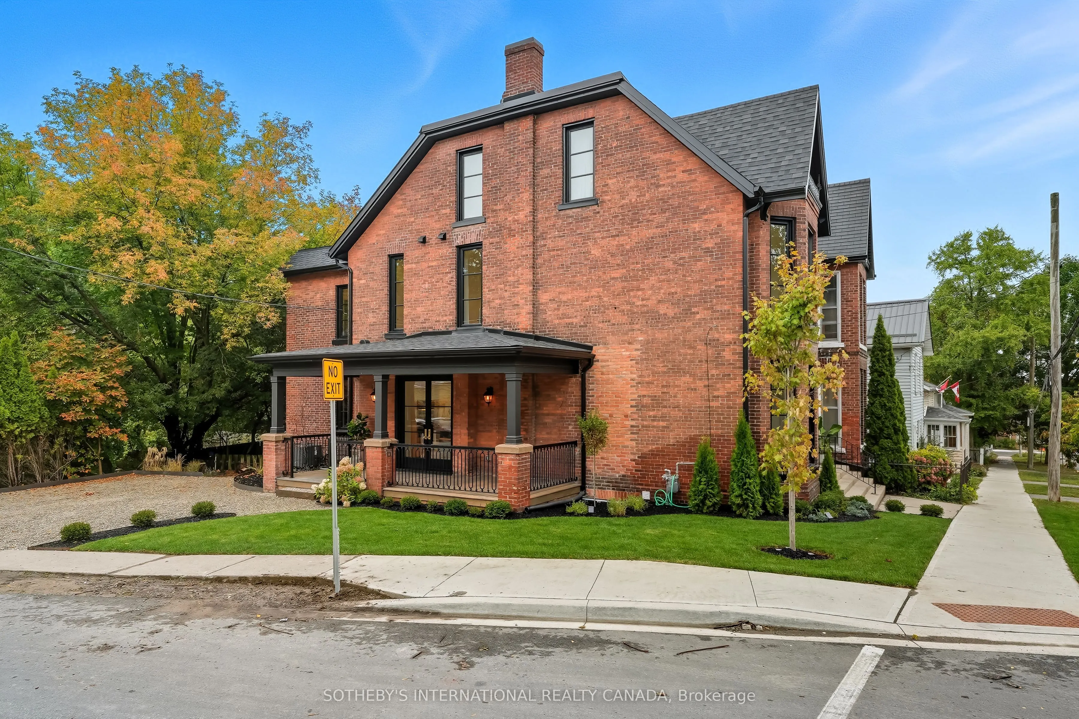 180 Walton Street