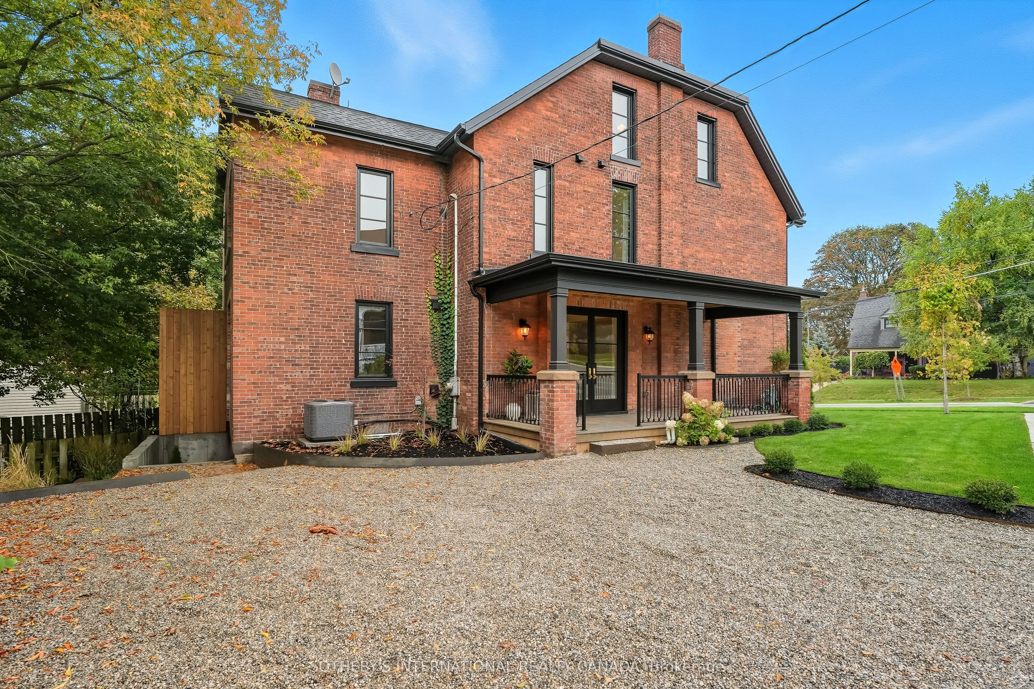 180 Walton Street
