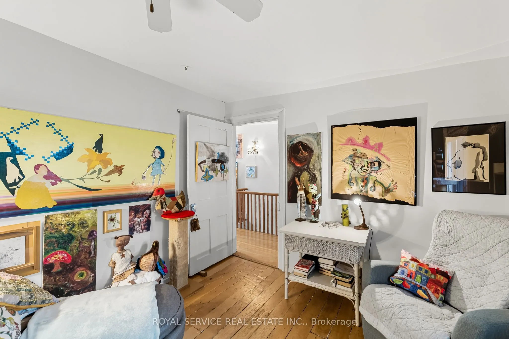 81 Pine Street S