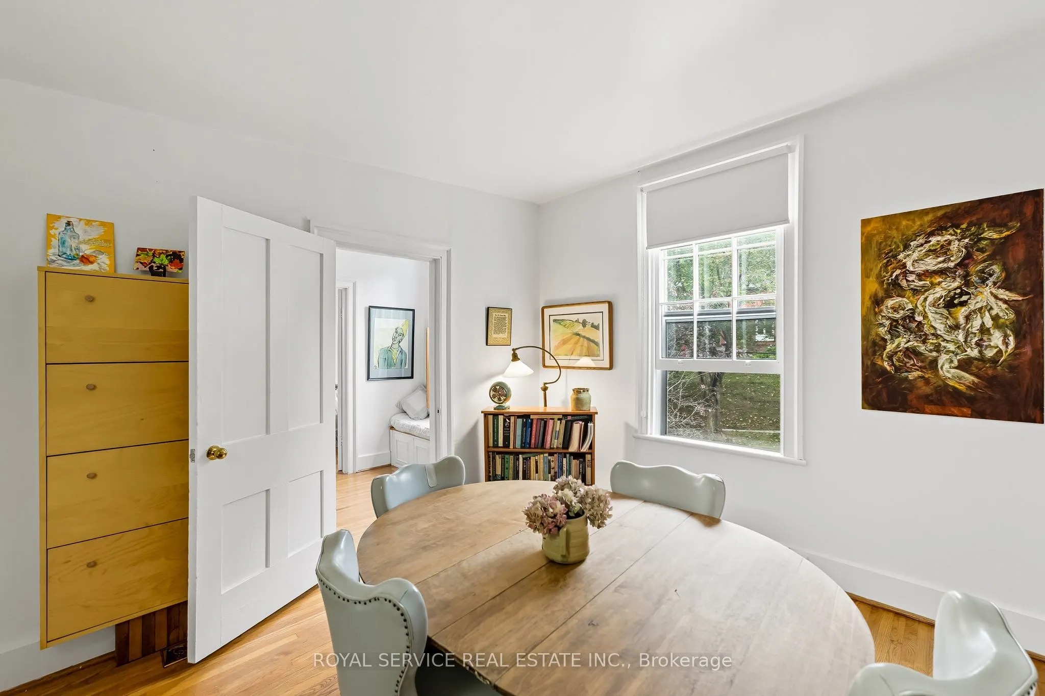 81 Pine Street S