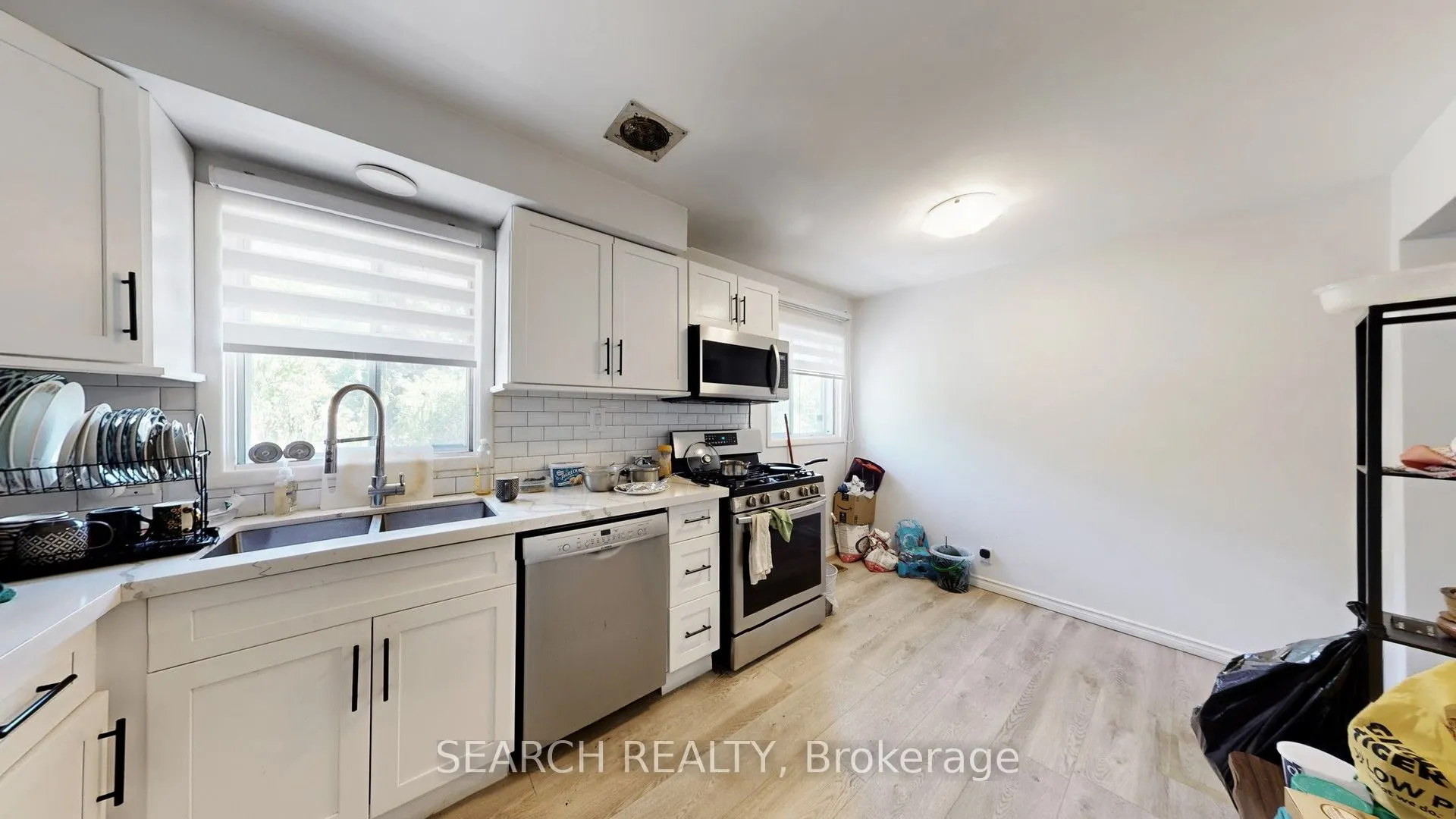 152 Weber Street N