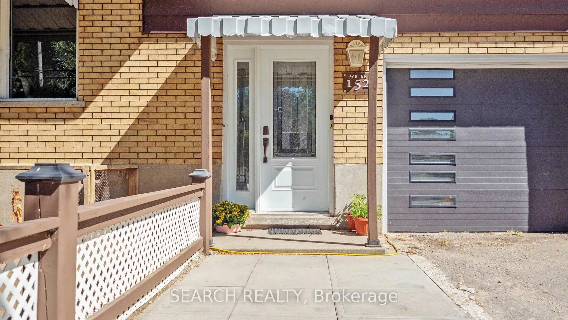 152 Weber Street N