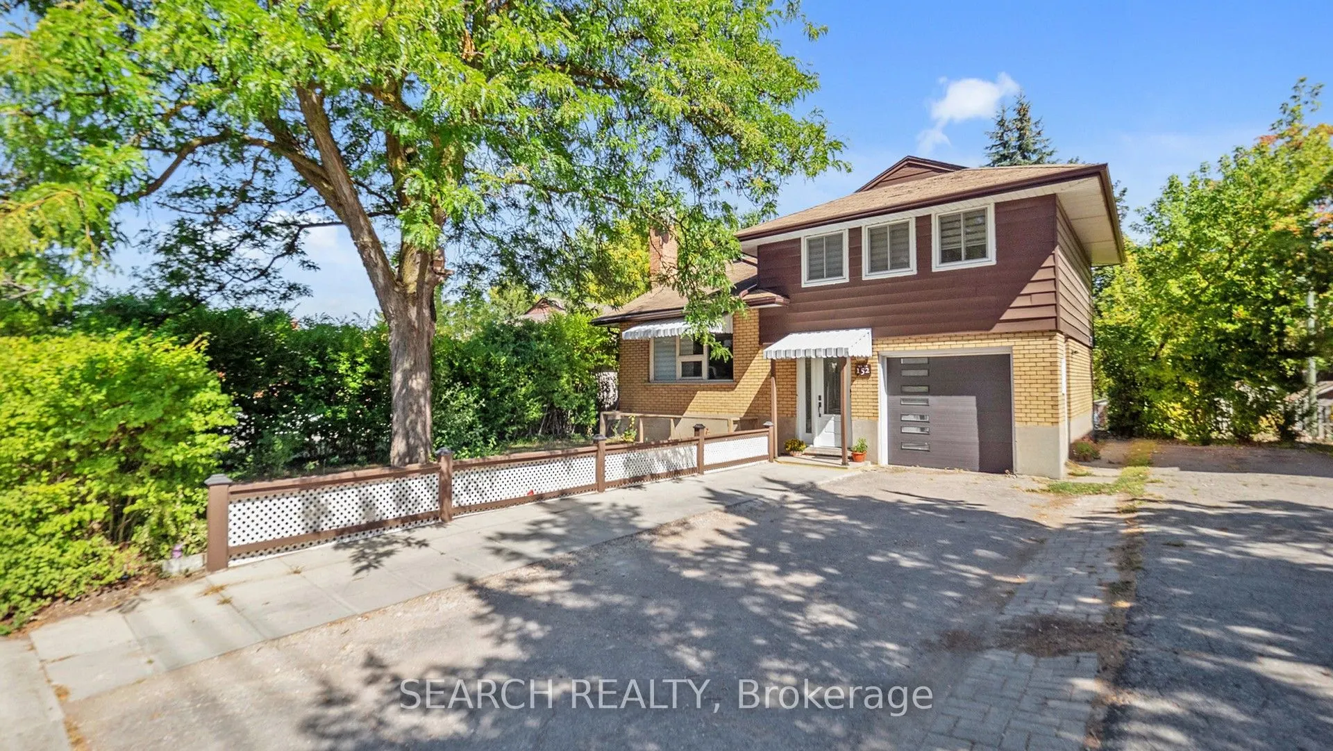 152 Weber Street N