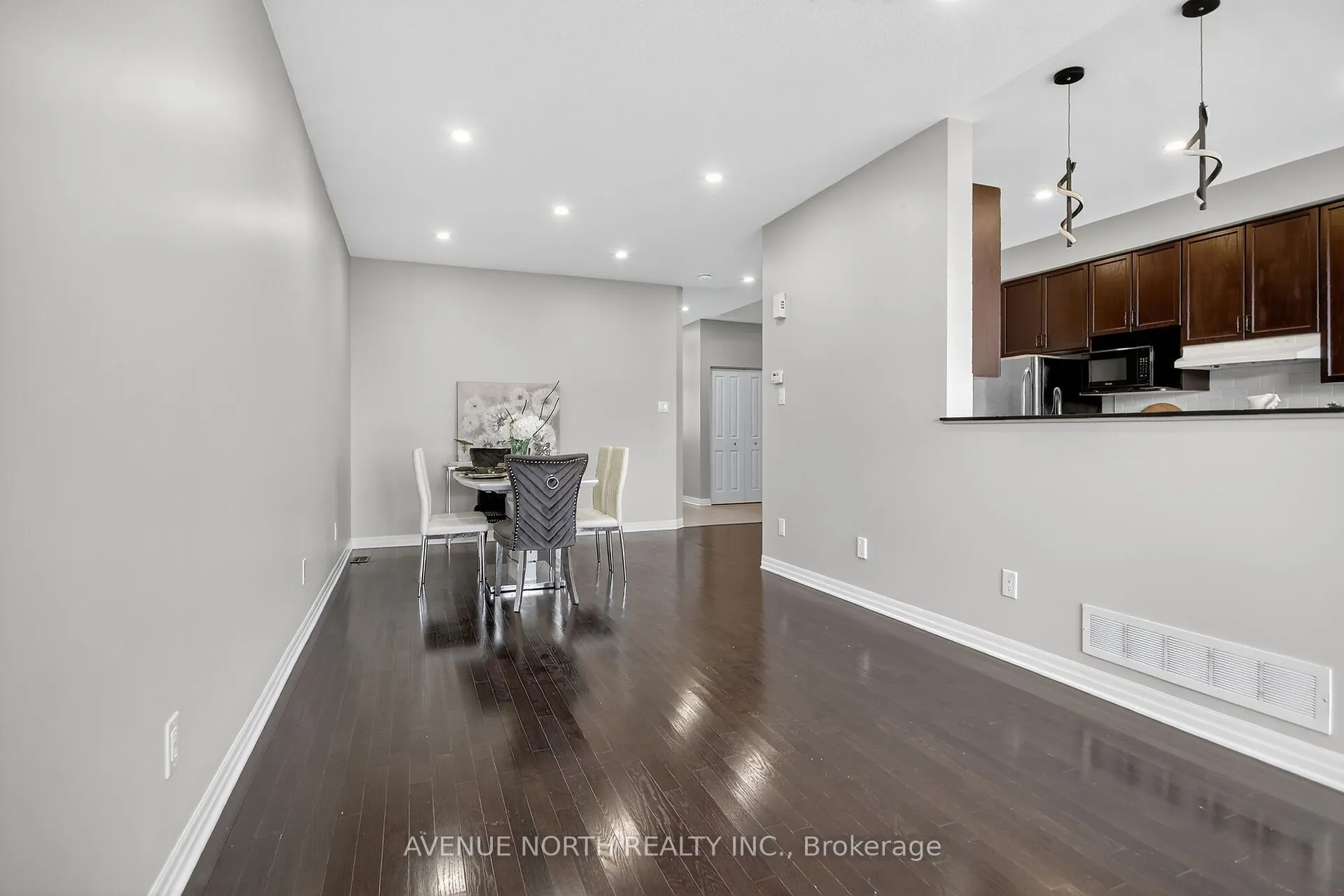 629 Sunburst Street