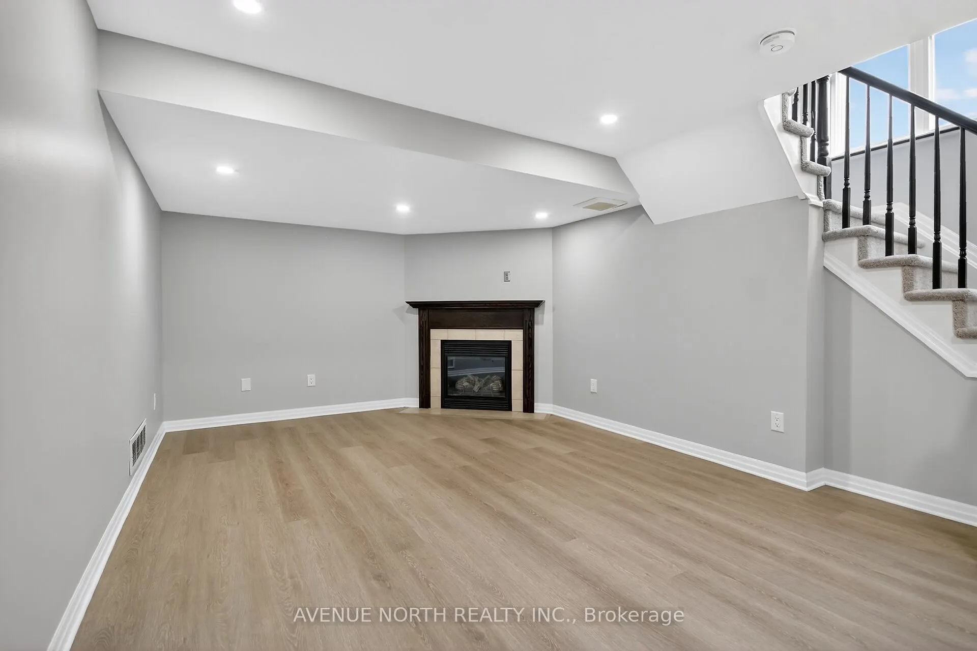 629 Sunburst Street