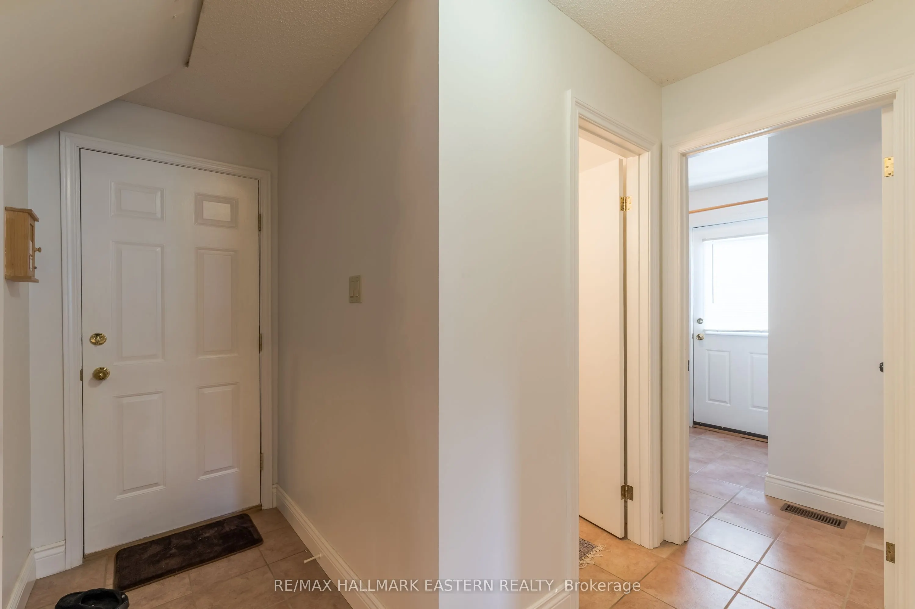 2196 Lorraine Drive