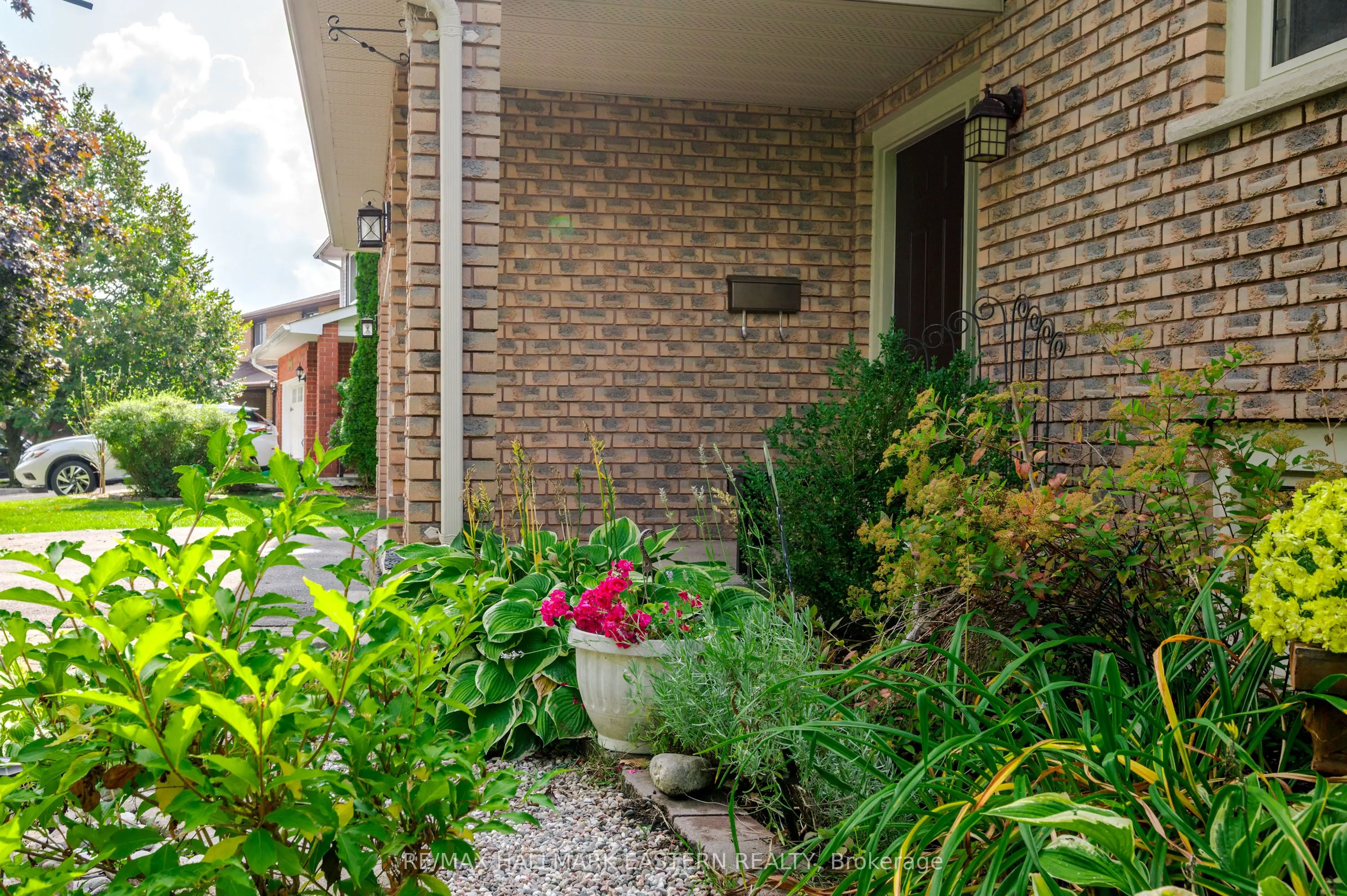 2196 Lorraine Drive
