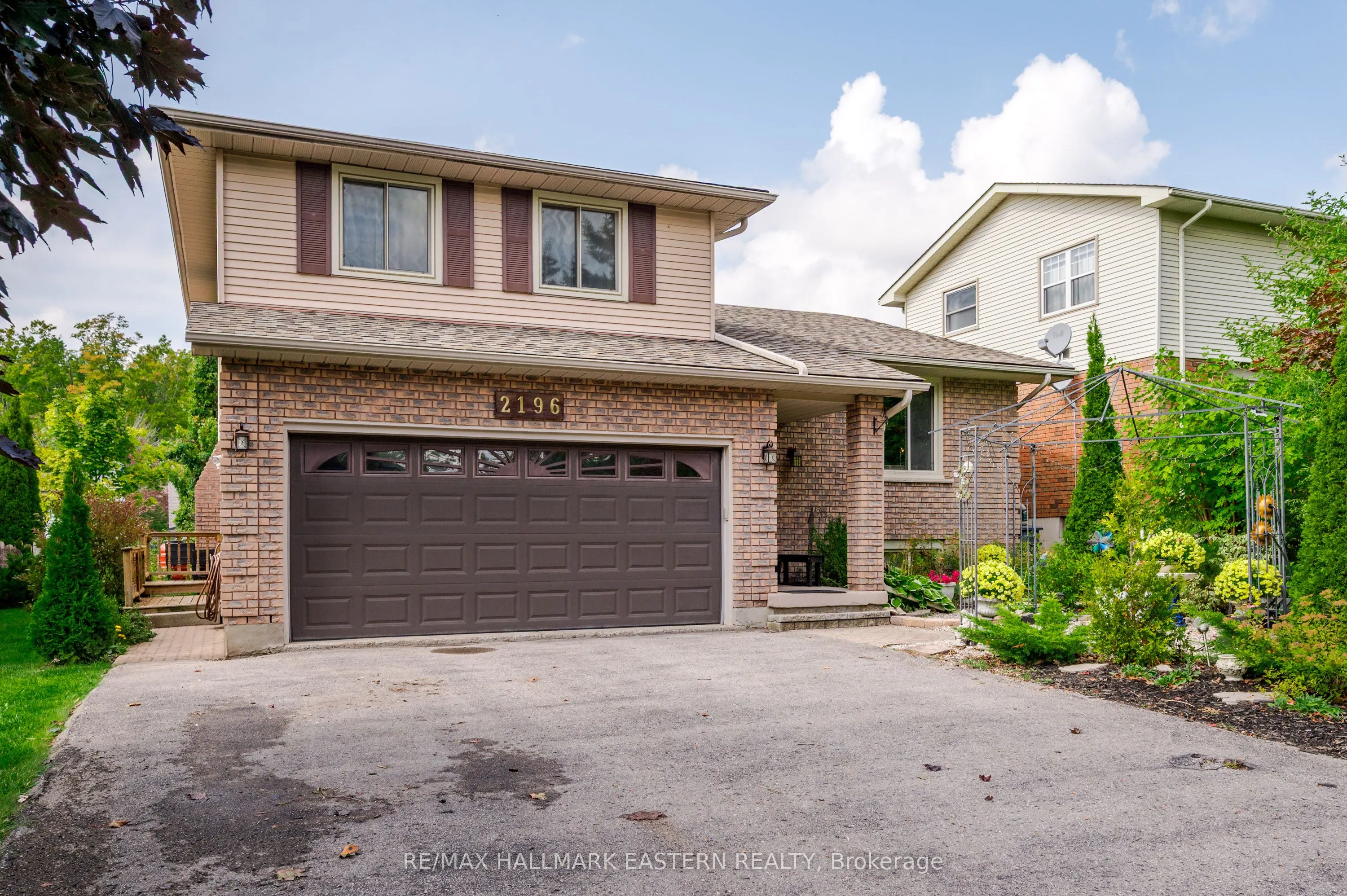 2196 Lorraine Drive