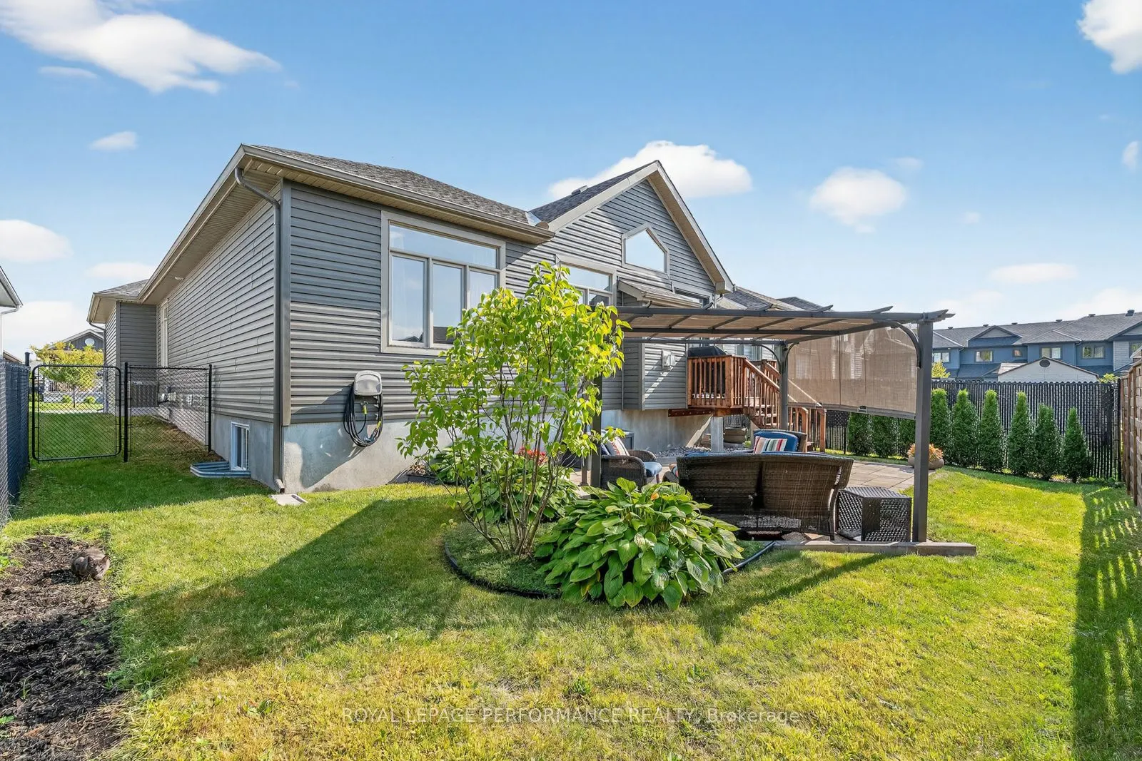 88 Des Rails Street