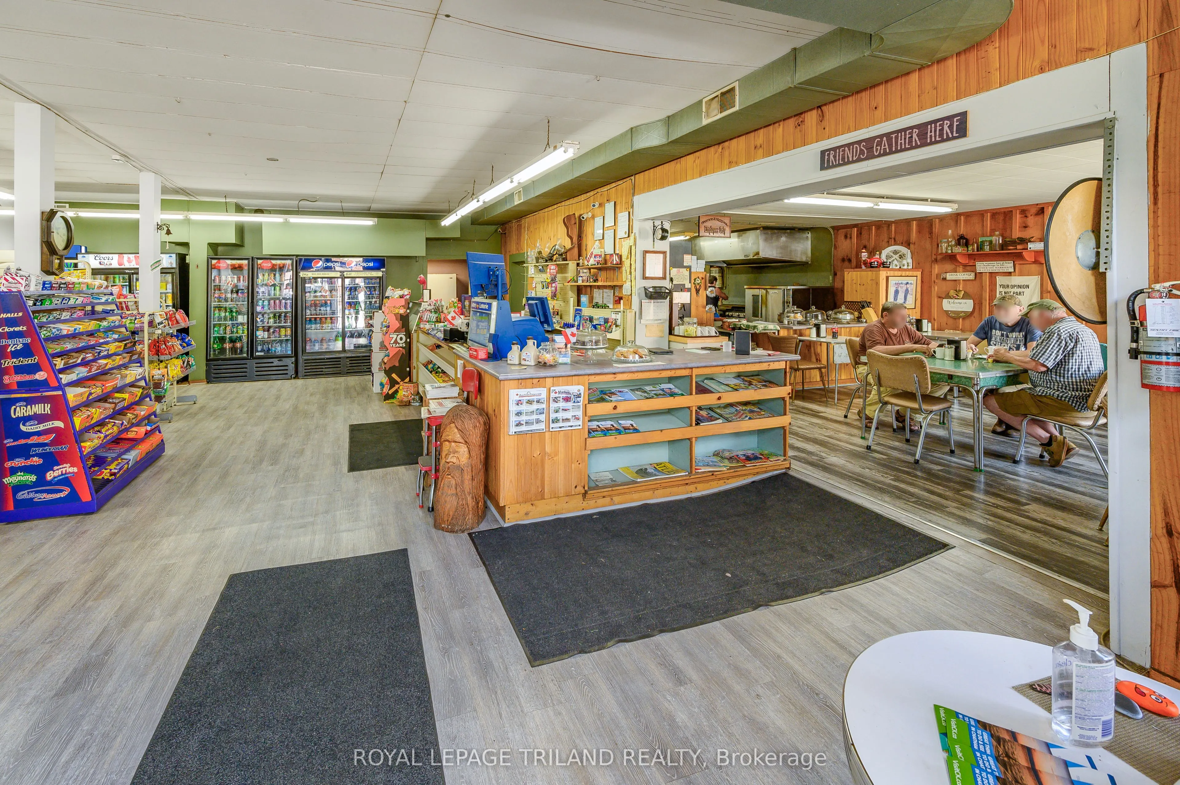 288 King Street S