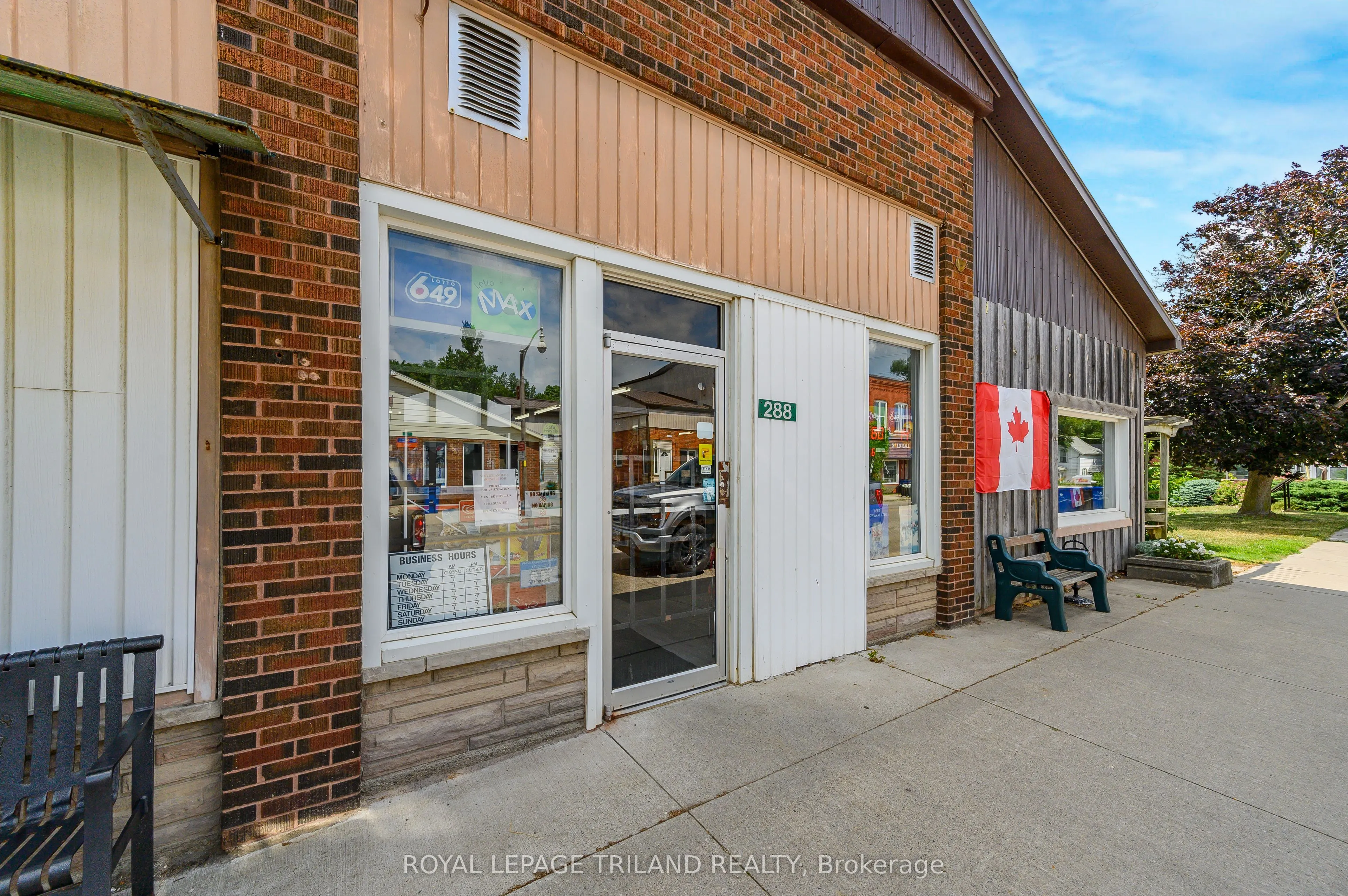 288 King Street S