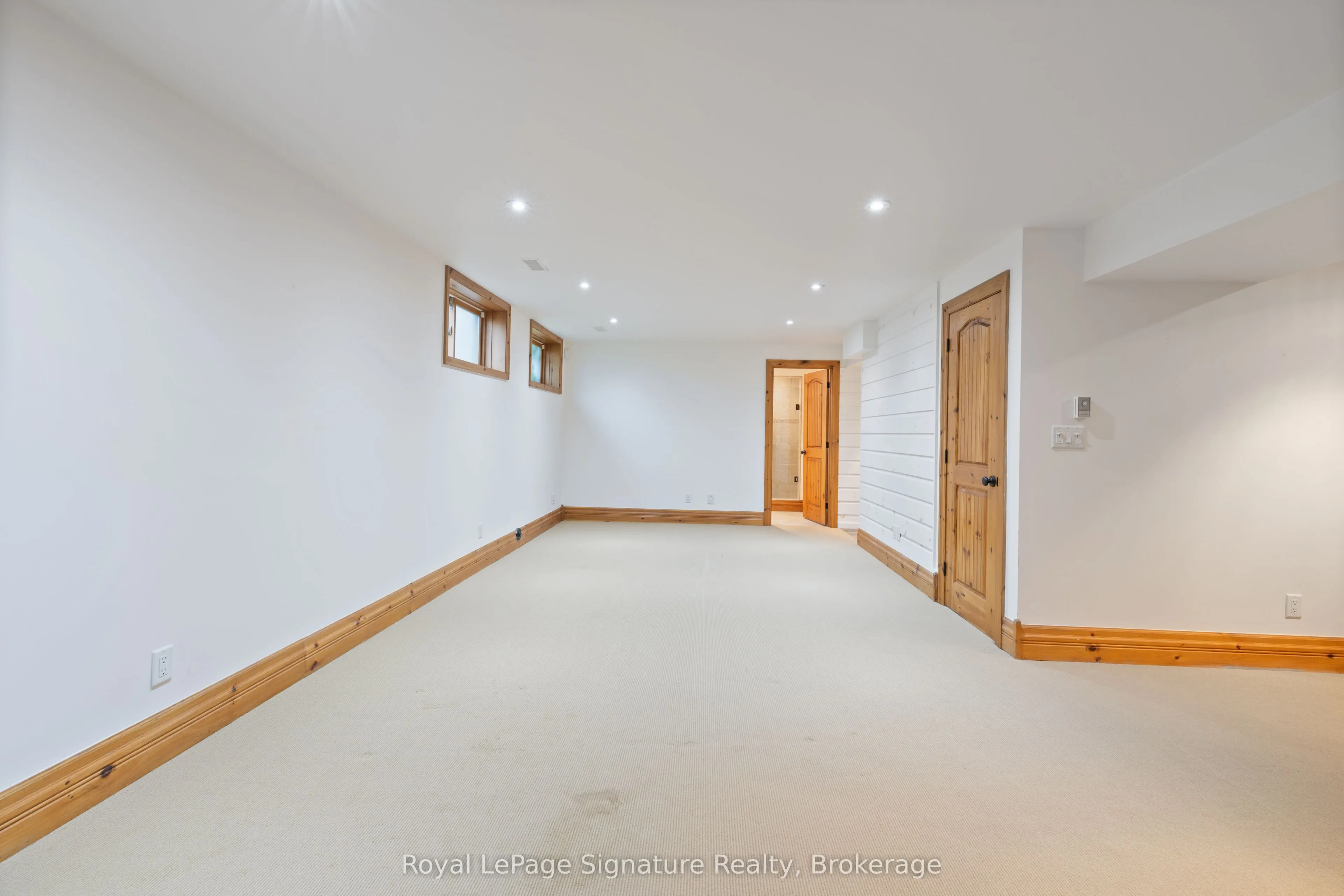 161 Snowbridge Way