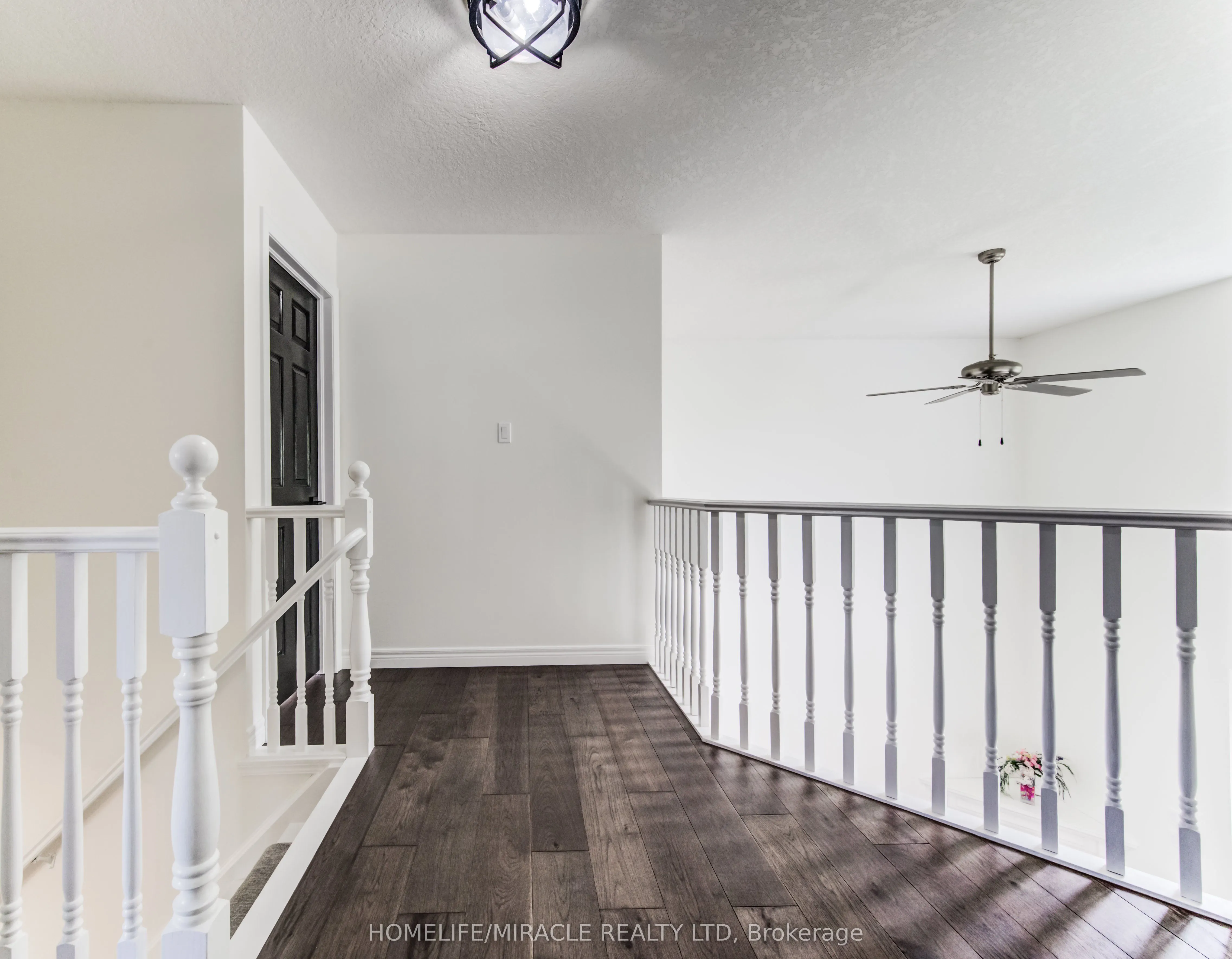 124 Winding Wood Crescent