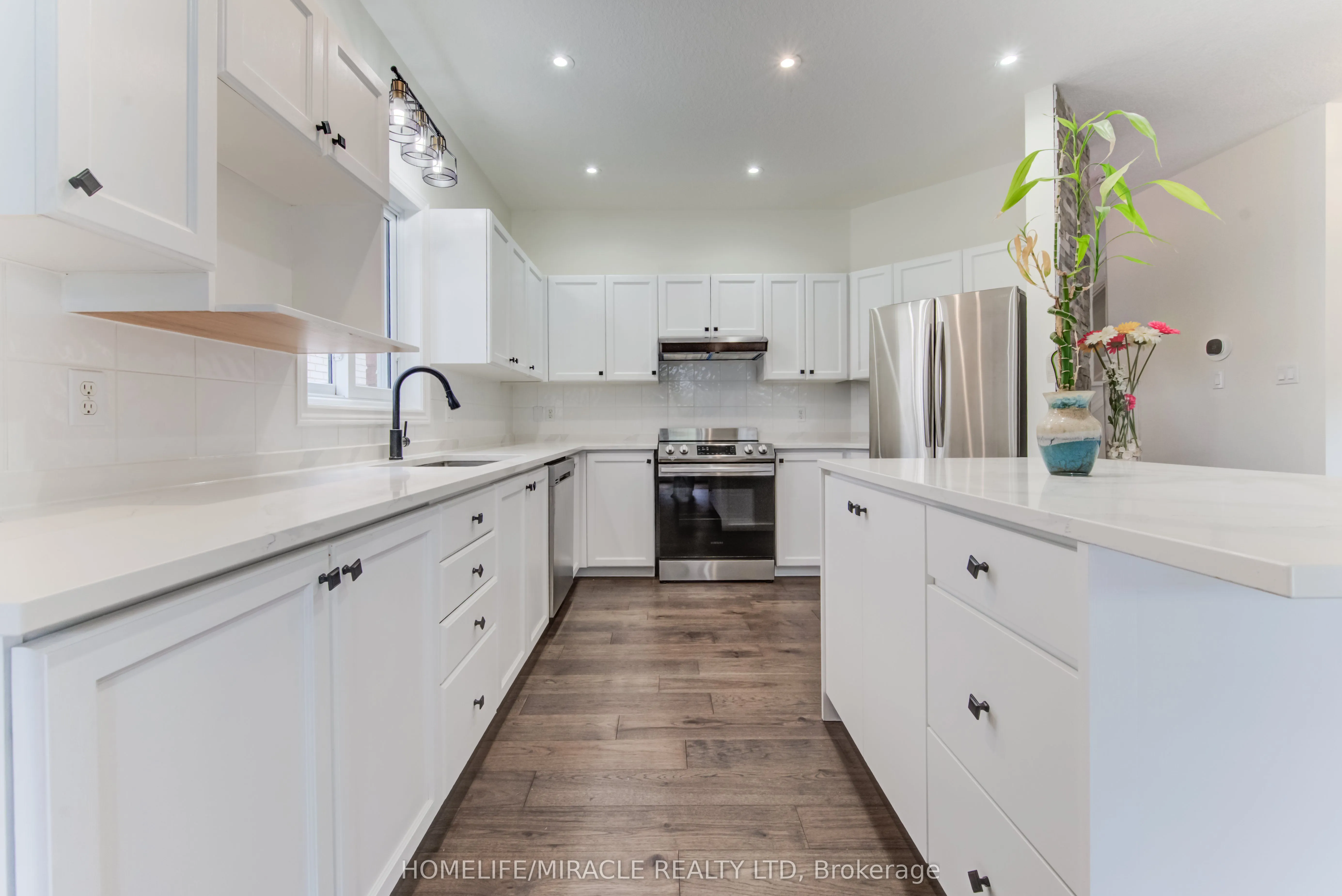 124 Winding Wood Crescent