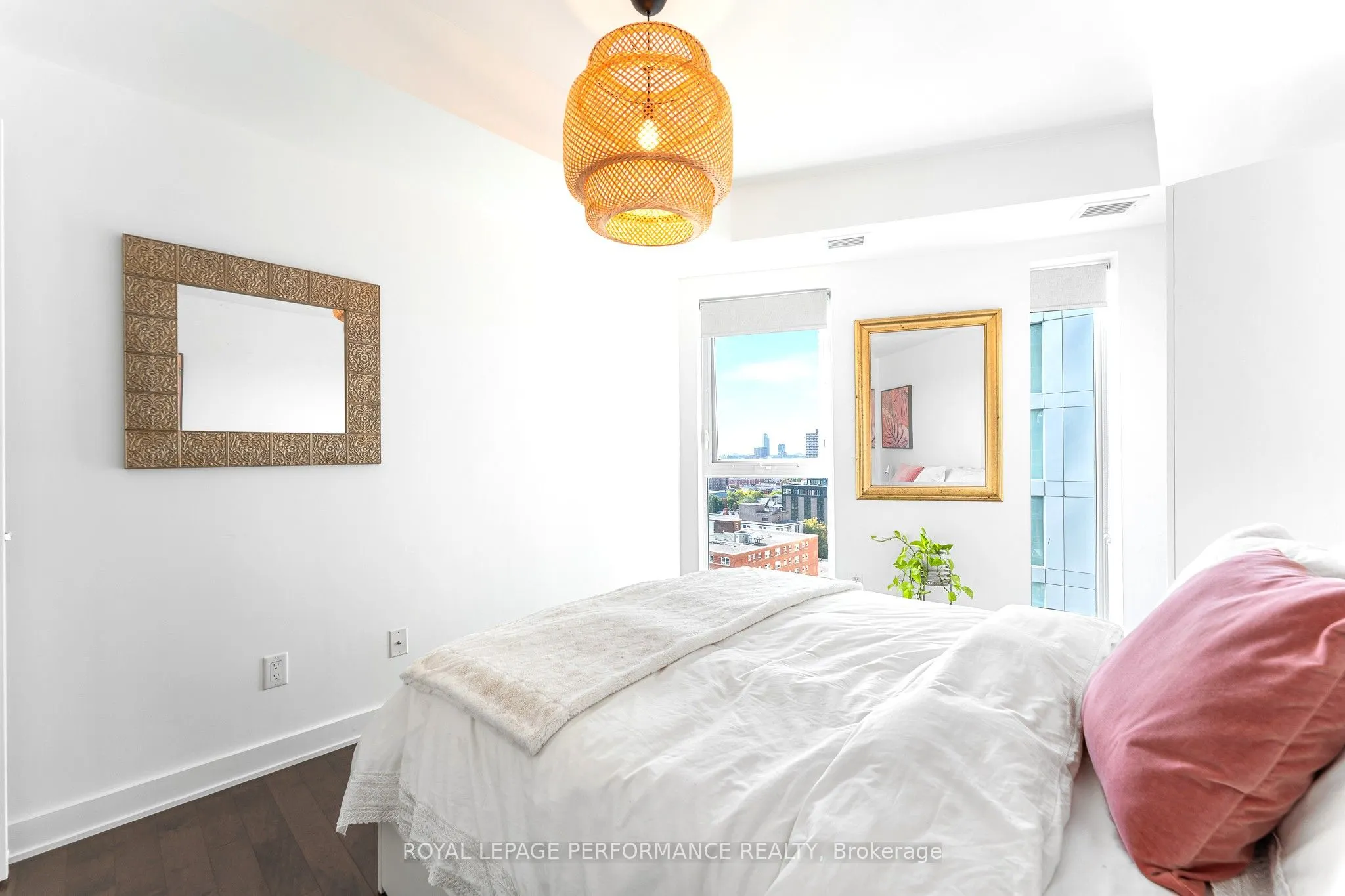 40 Nepean Street, #1305