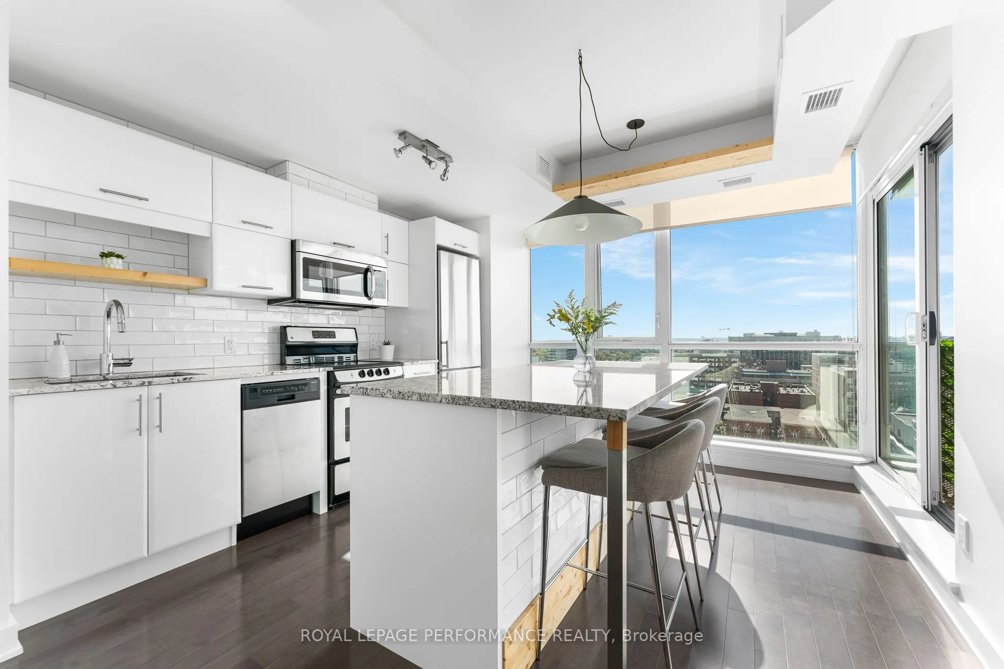 40 Nepean Street, #1305