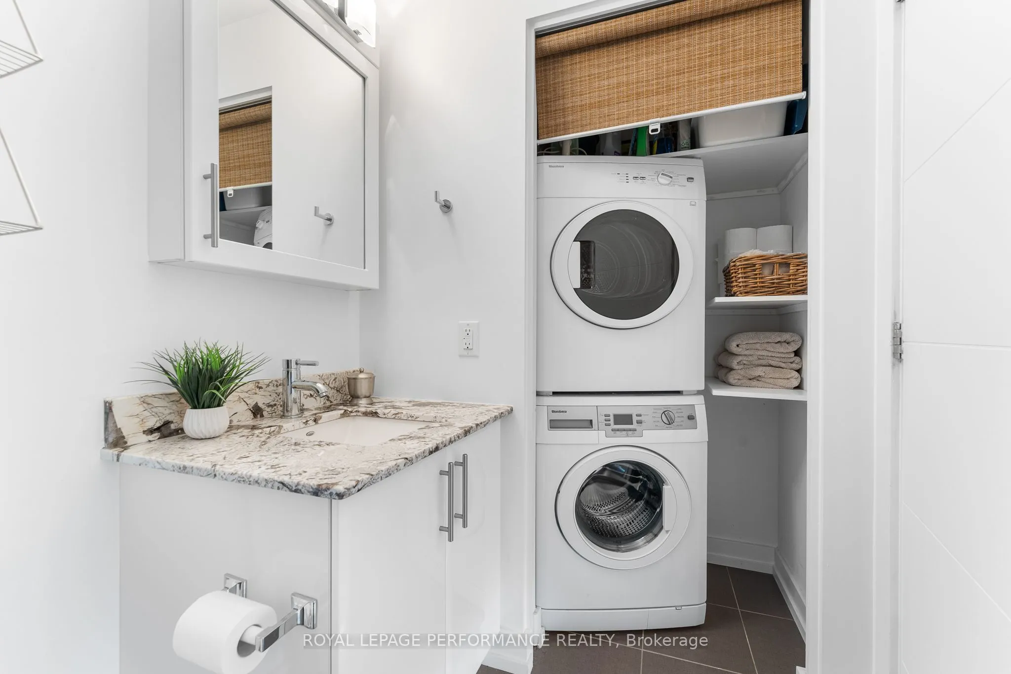 40 Nepean Street, #1305