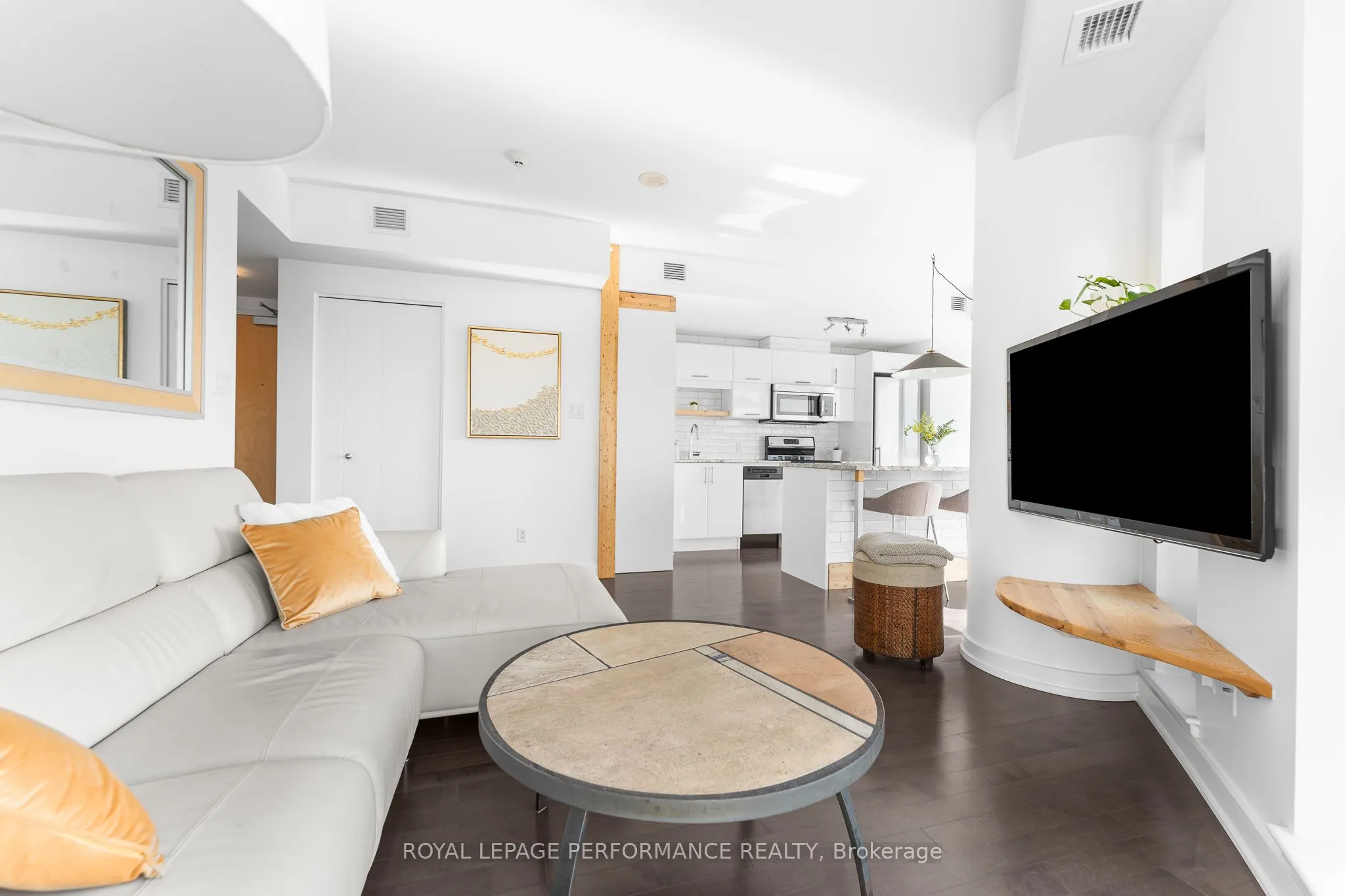 40 Nepean Street, #1305