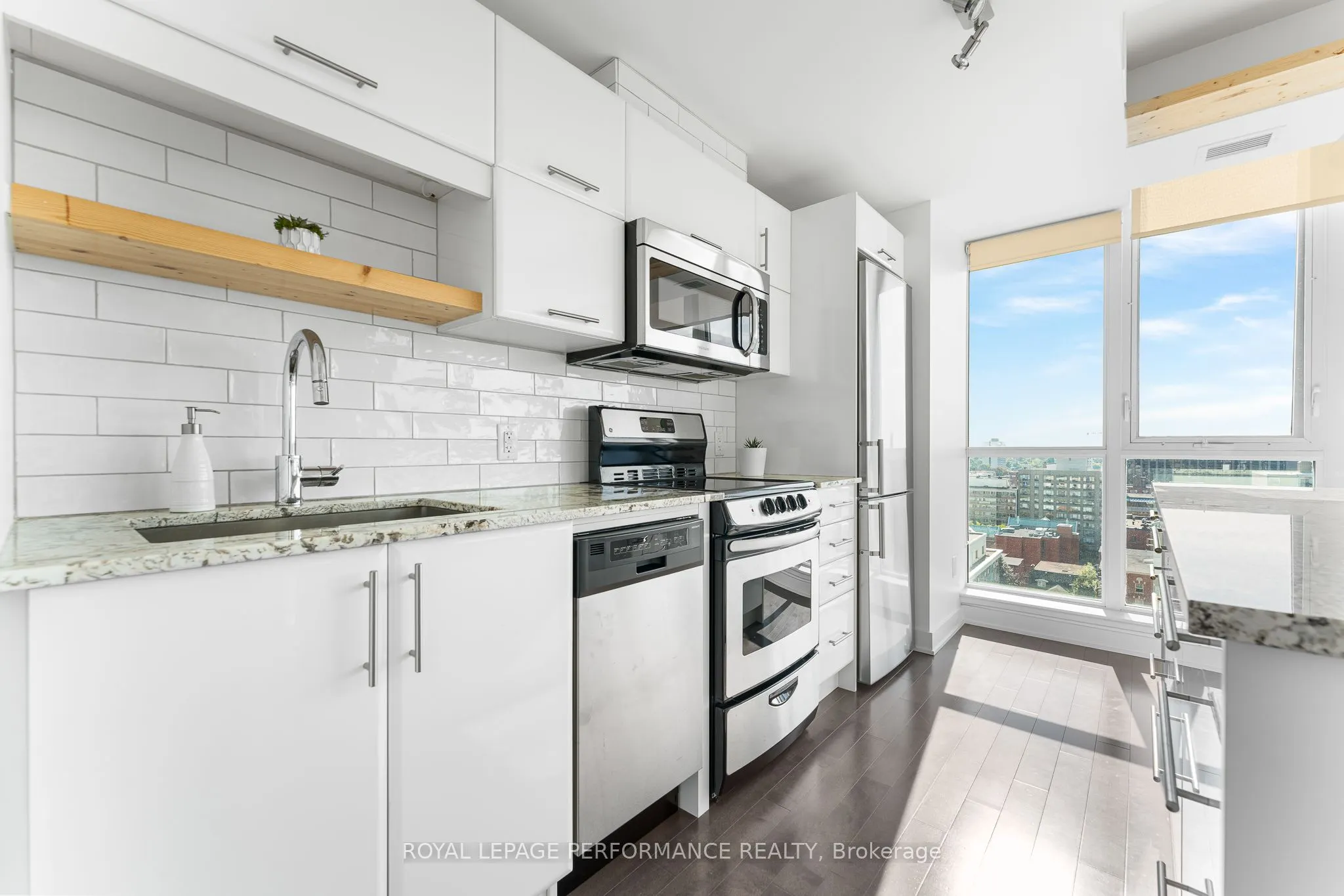 40 Nepean Street, #1305