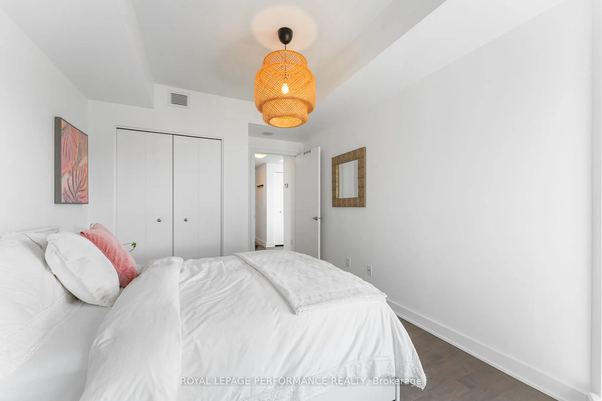 40 Nepean Street, #1305