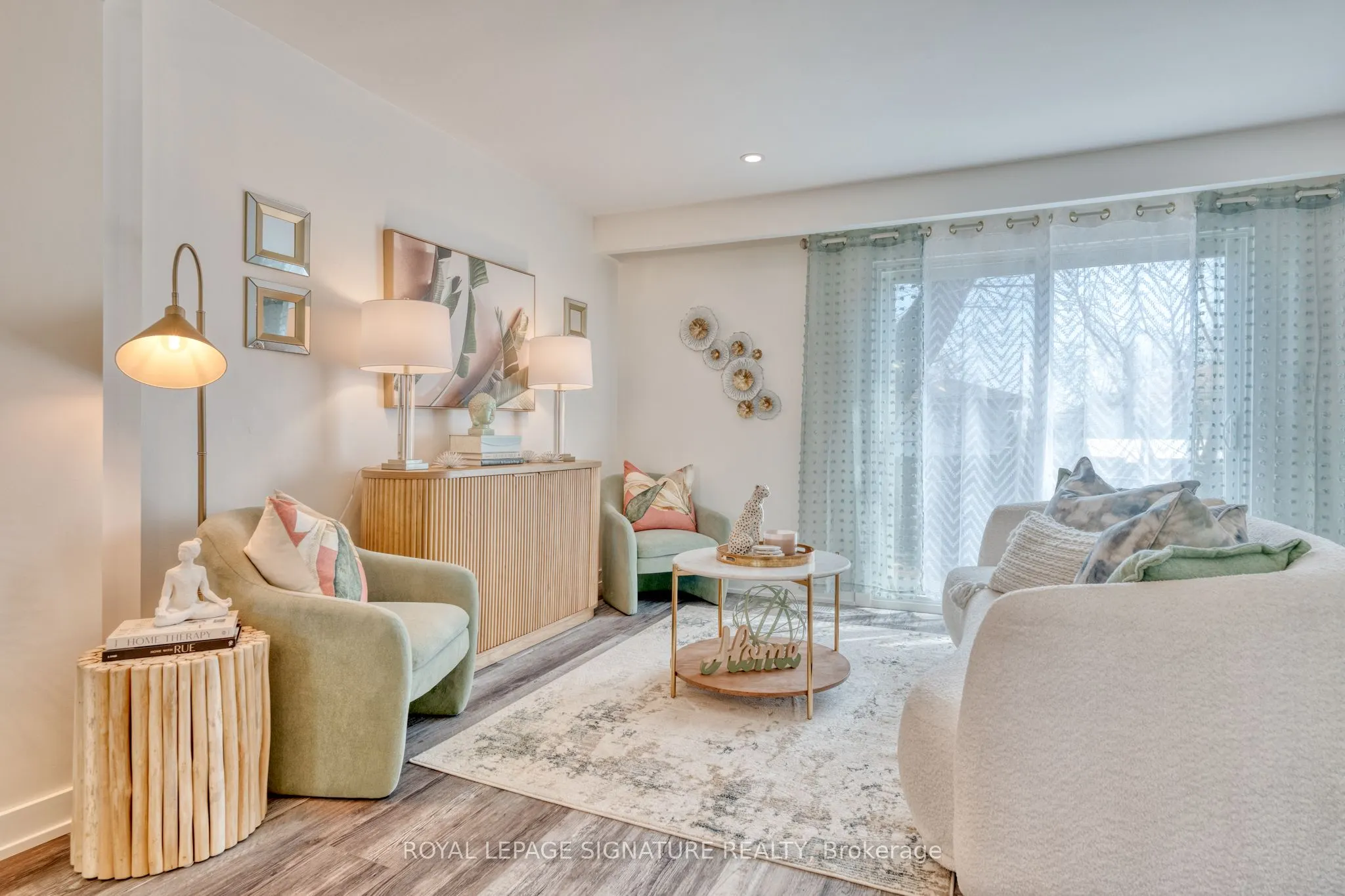 20 Anna Capri Drive