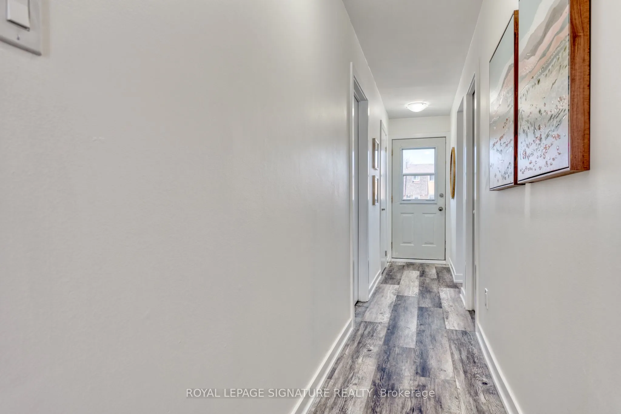20 Anna Capri Drive