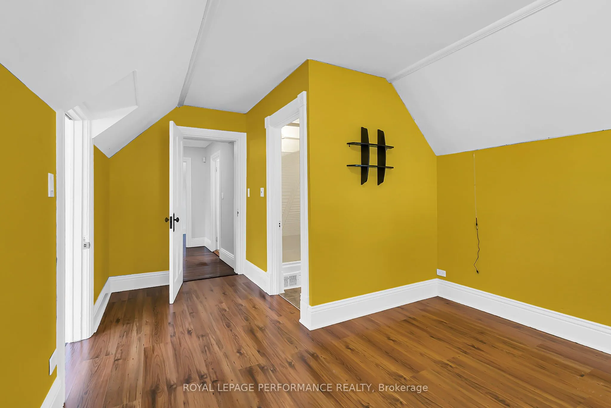 303 Fifth Street E