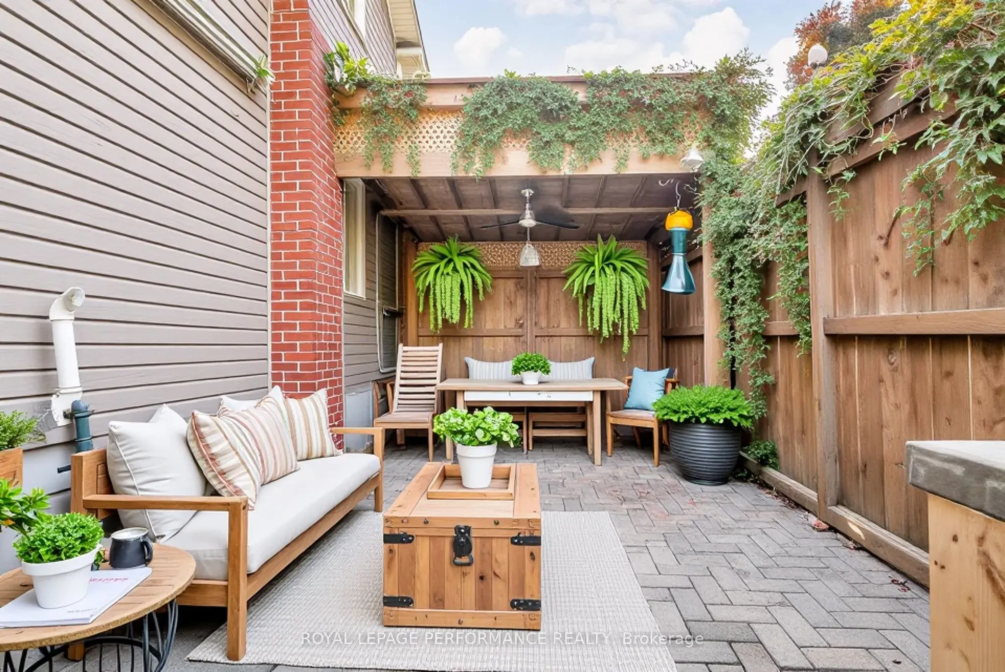 303 Fifth Street E
