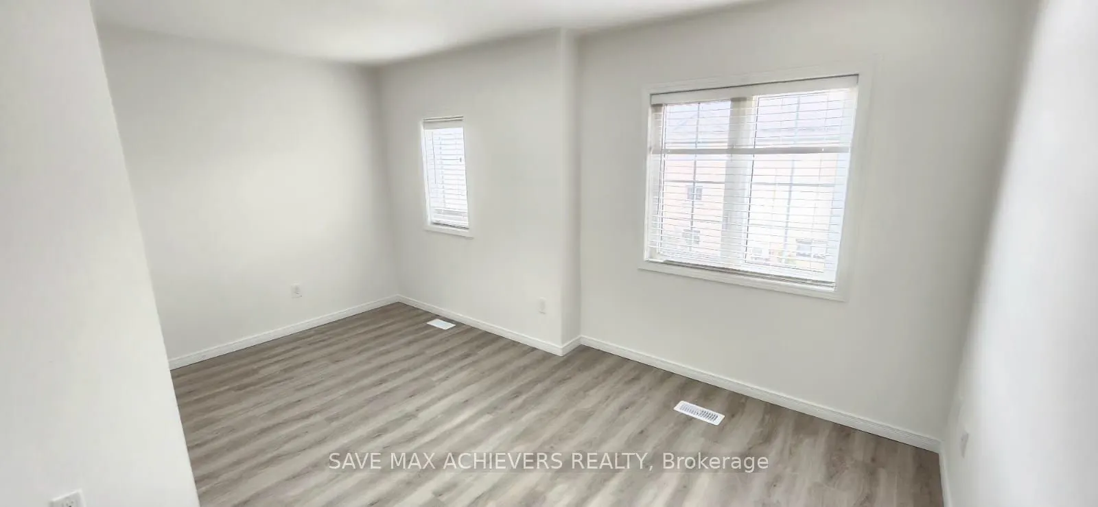 3200 Singleton Avenue, #39