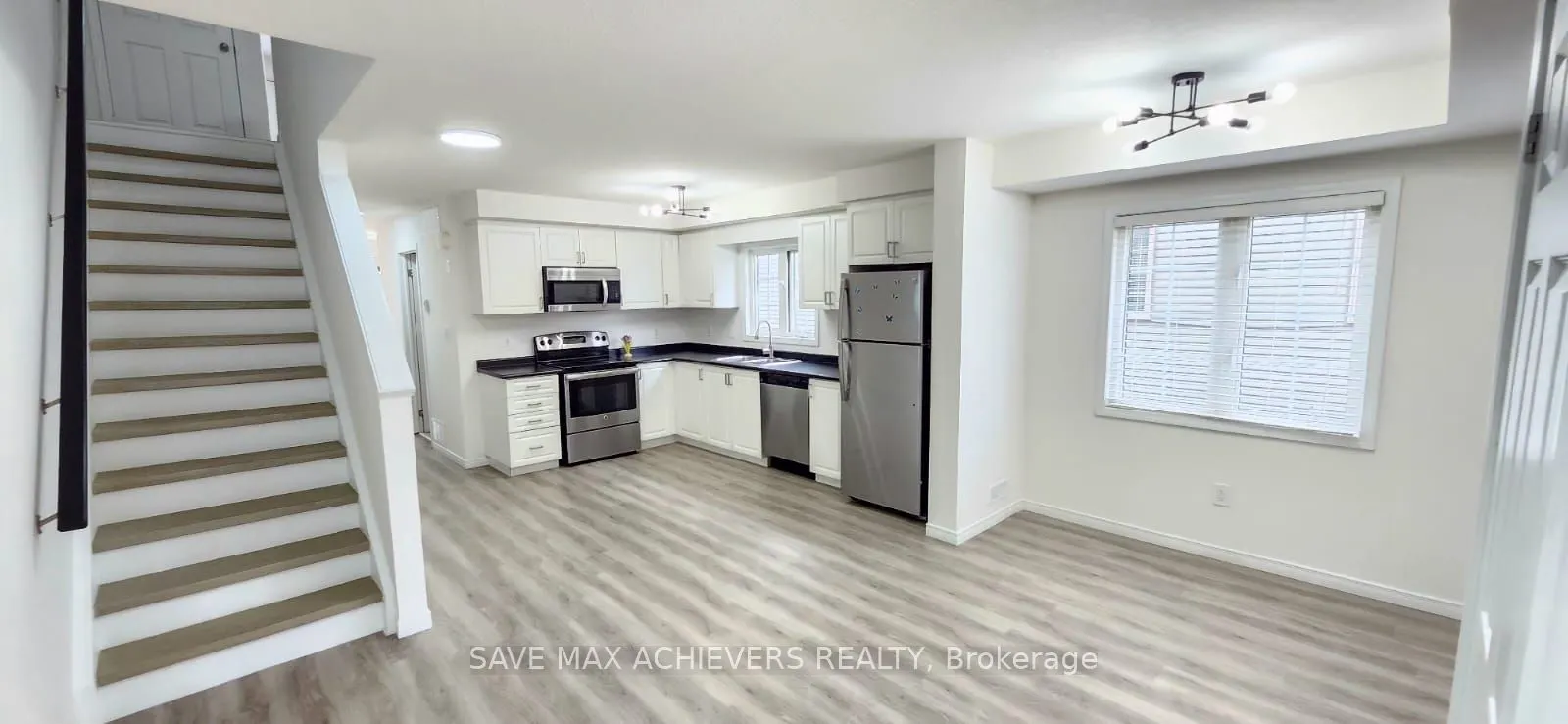 3200 Singleton Avenue, #39