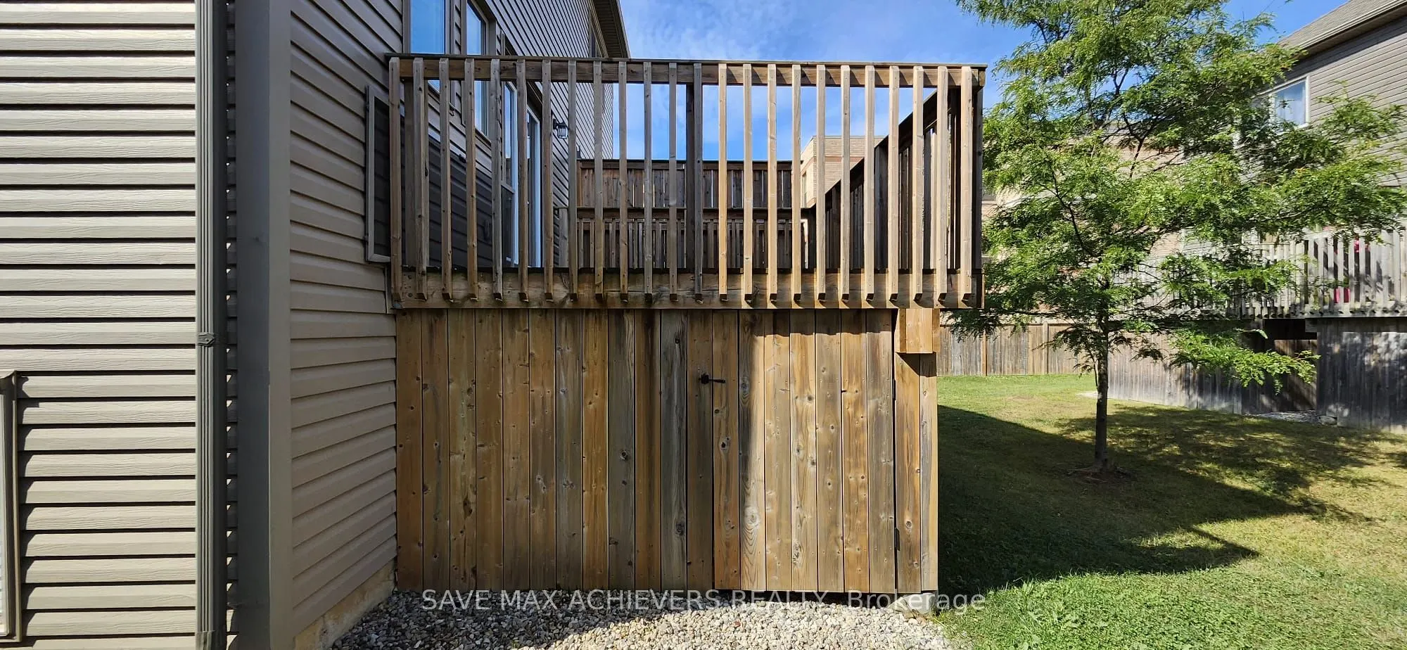 3200 Singleton Avenue, #39