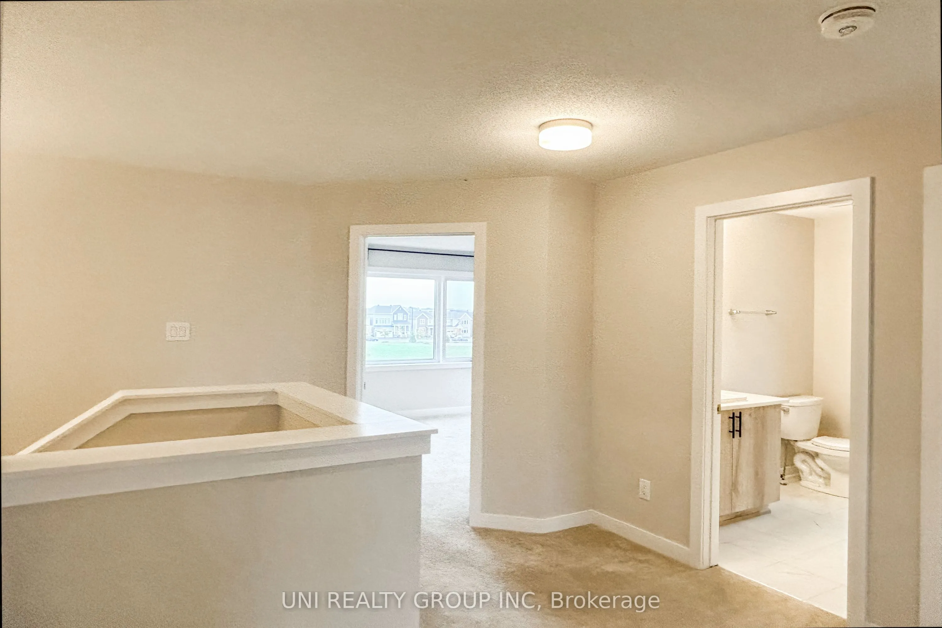 324 CANADENSIS Lane