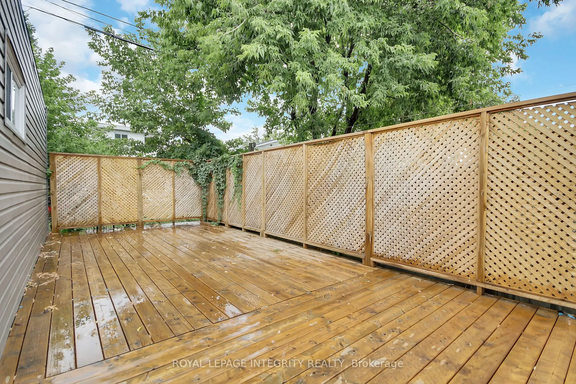 209 Hannah Street, #1
