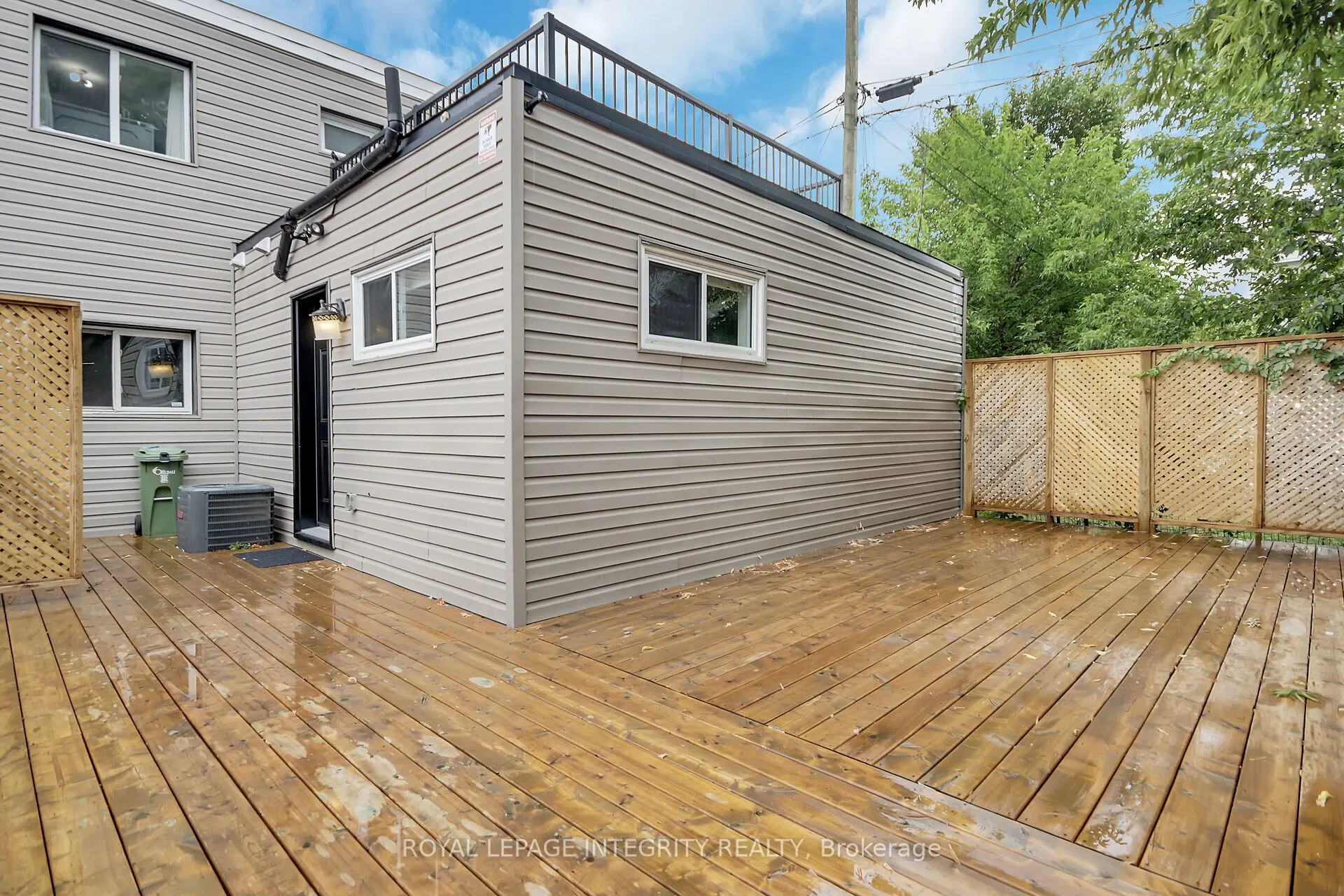 209 Hannah Street, #1