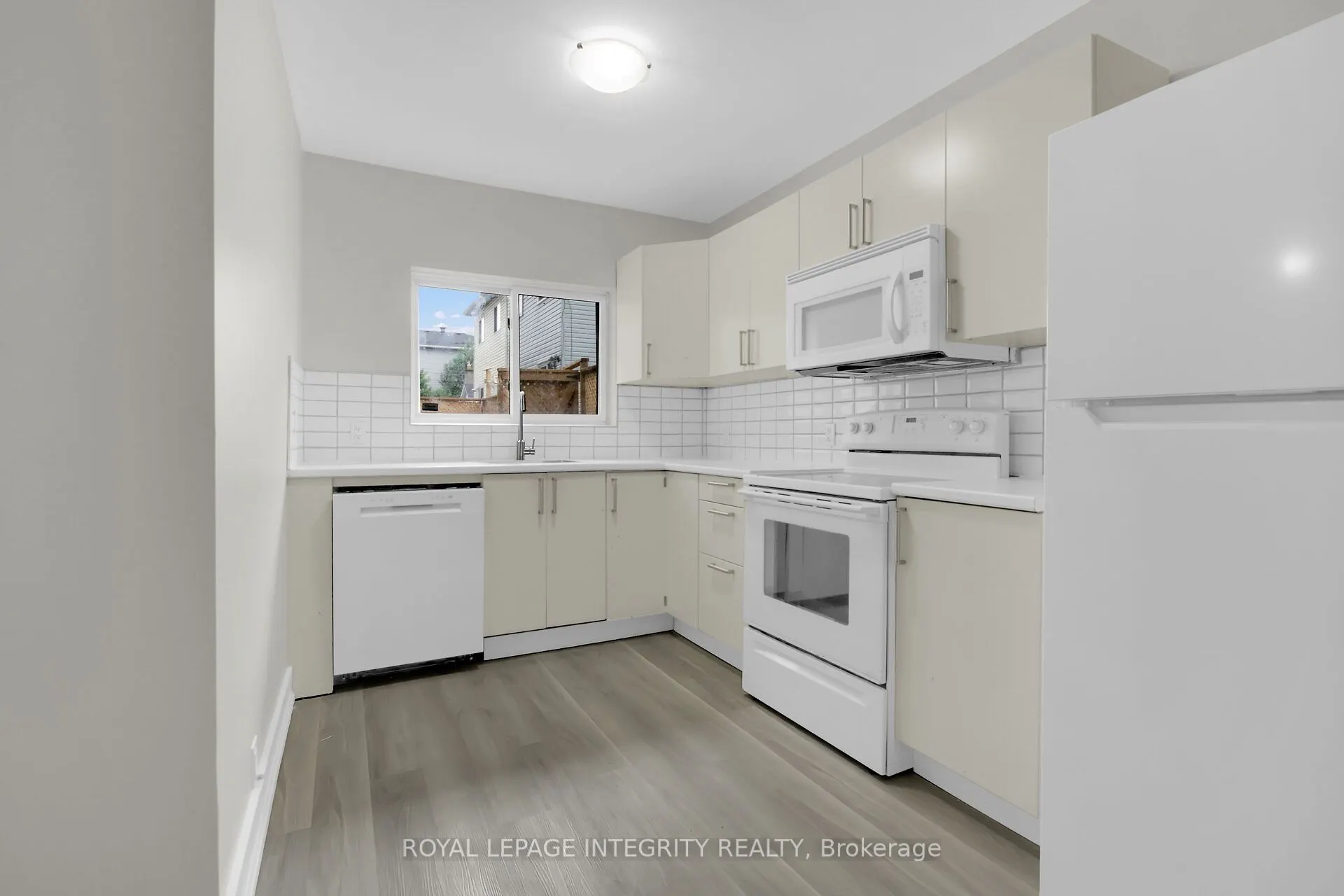 209 Hannah Street, #1