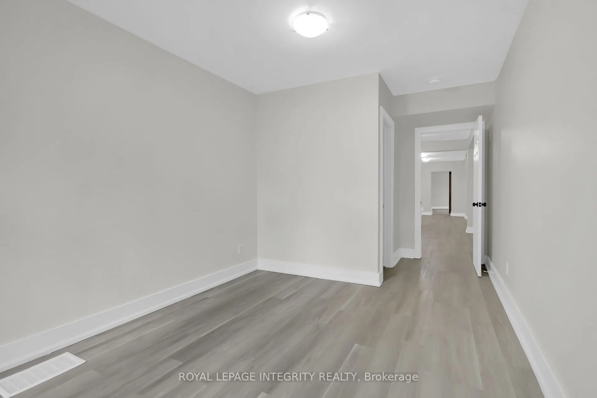 209 Hannah Street, #1